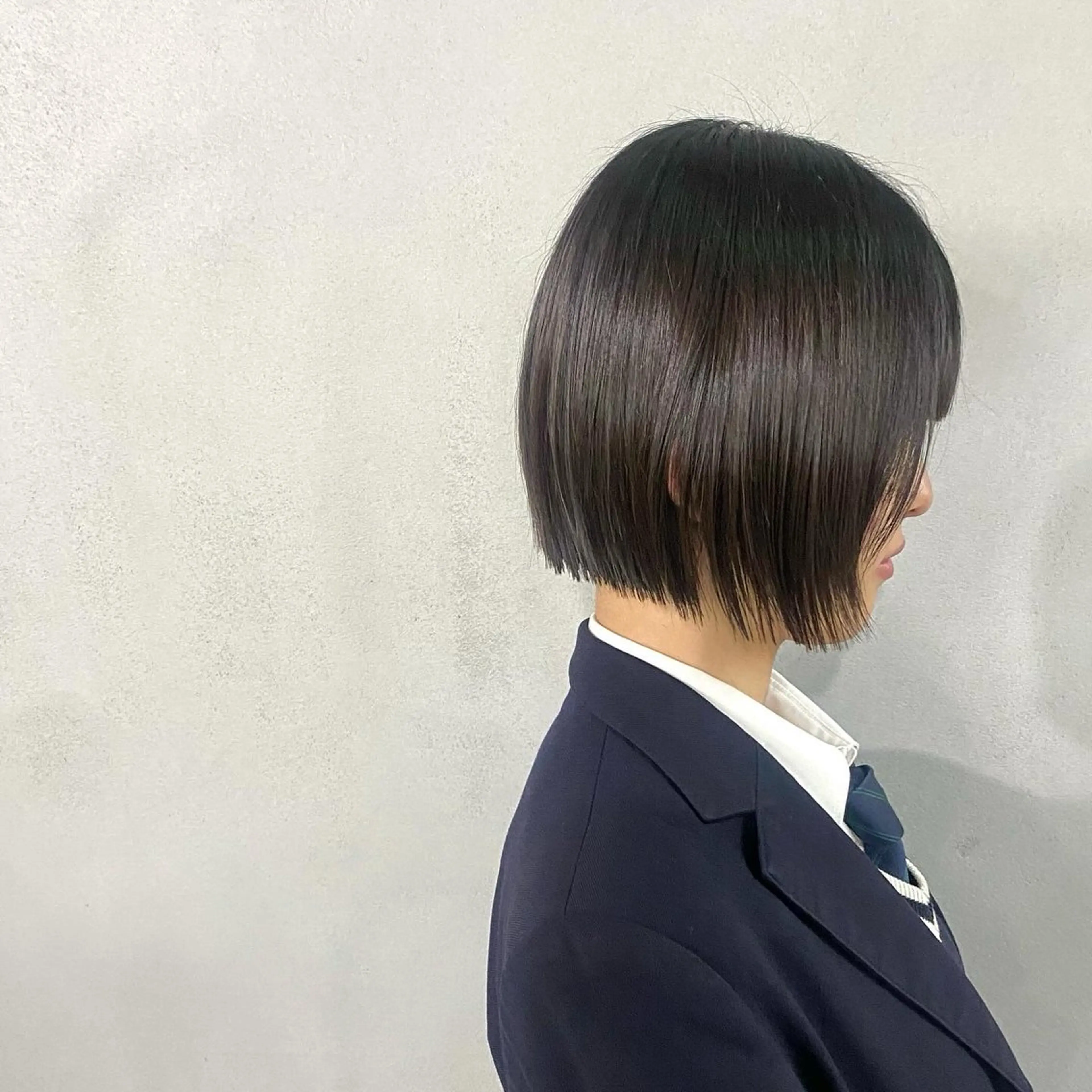ショート ヘアアレンジ 前下がりボブ ボブ カット #ボブ #ウルフ #tag佐藤璃美のヘアスタイル