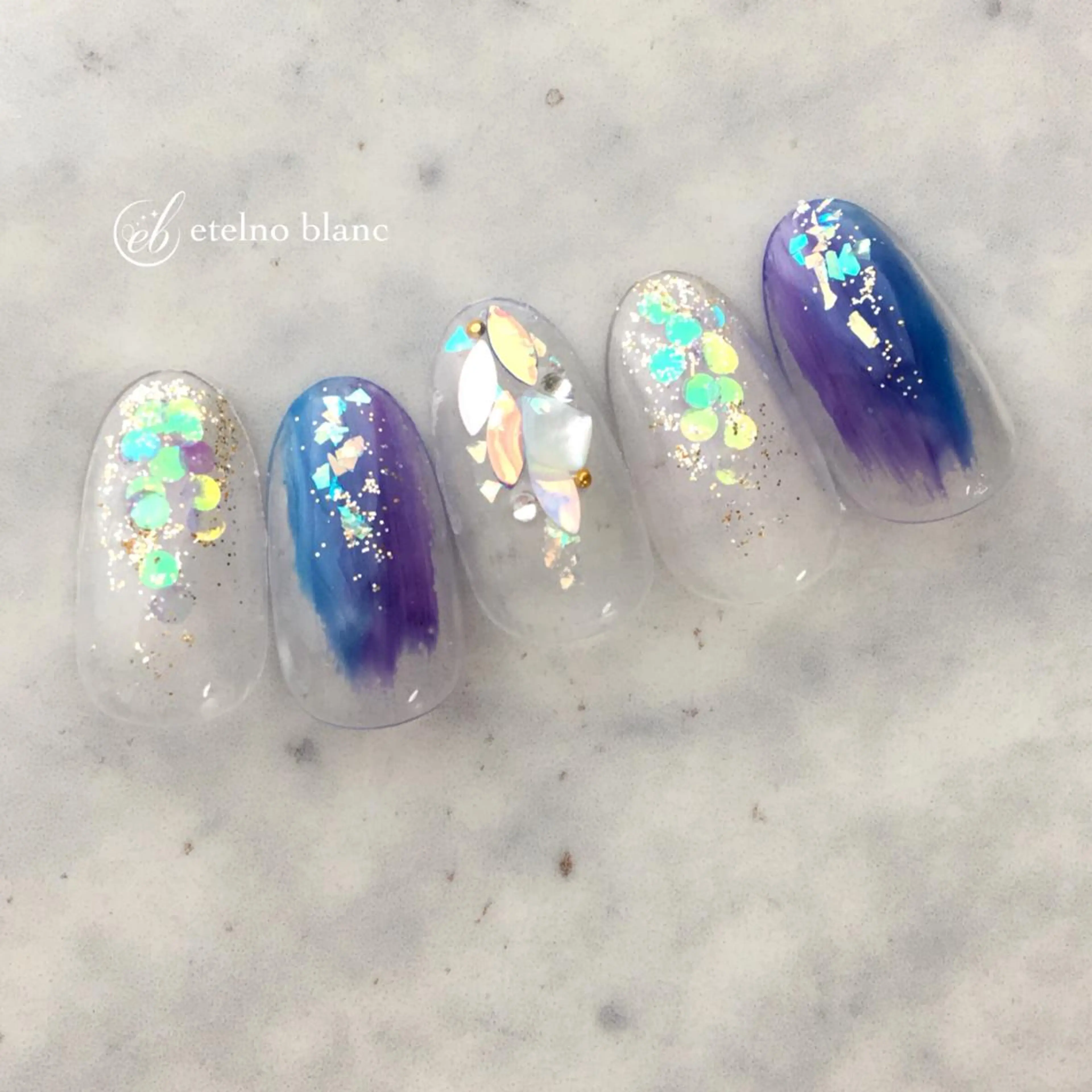 ネイル etelno blanc中目黒のネイルデザイン