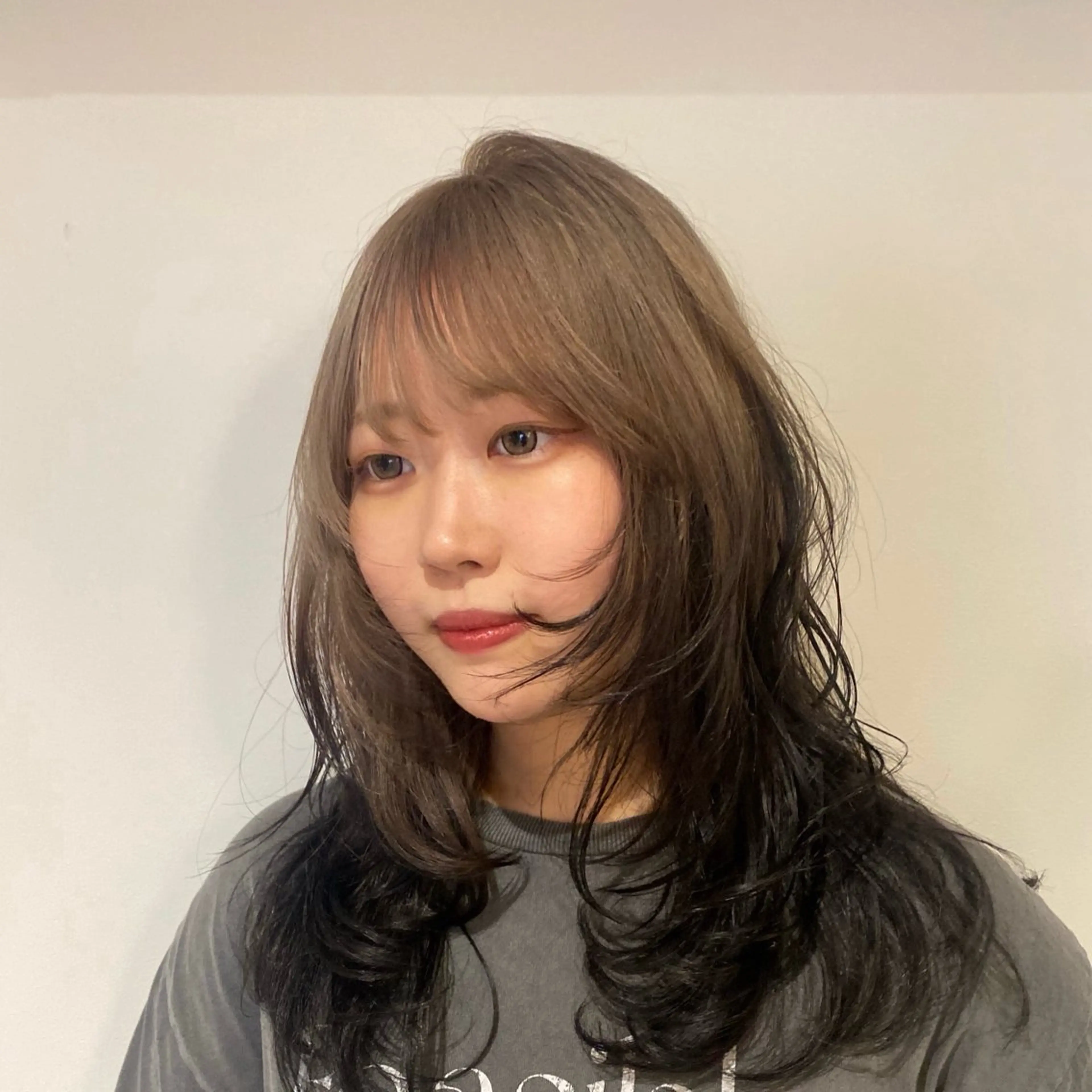 ロング カラー ヘアカラー トリートメント hair salon 束sok所属・ナホ/ハイトーン/ ショートカットモデルのヘアスタイル
