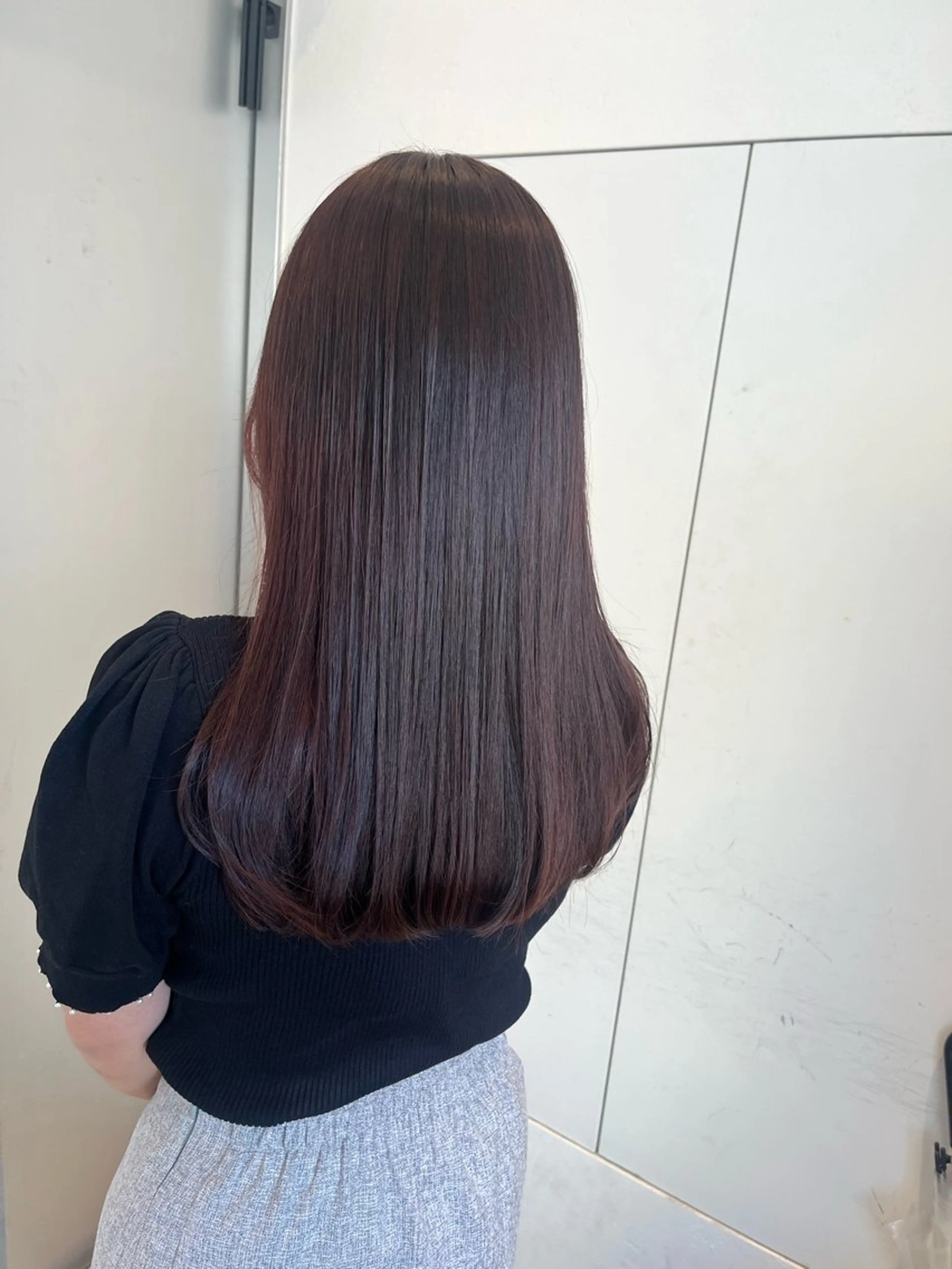 ロング カラー カット ヘアカラー トリートメント ヘアセット ラフィスヘアードープ所属・レイヤーと透明感の アユカ 髪質改善のヘアスタイル