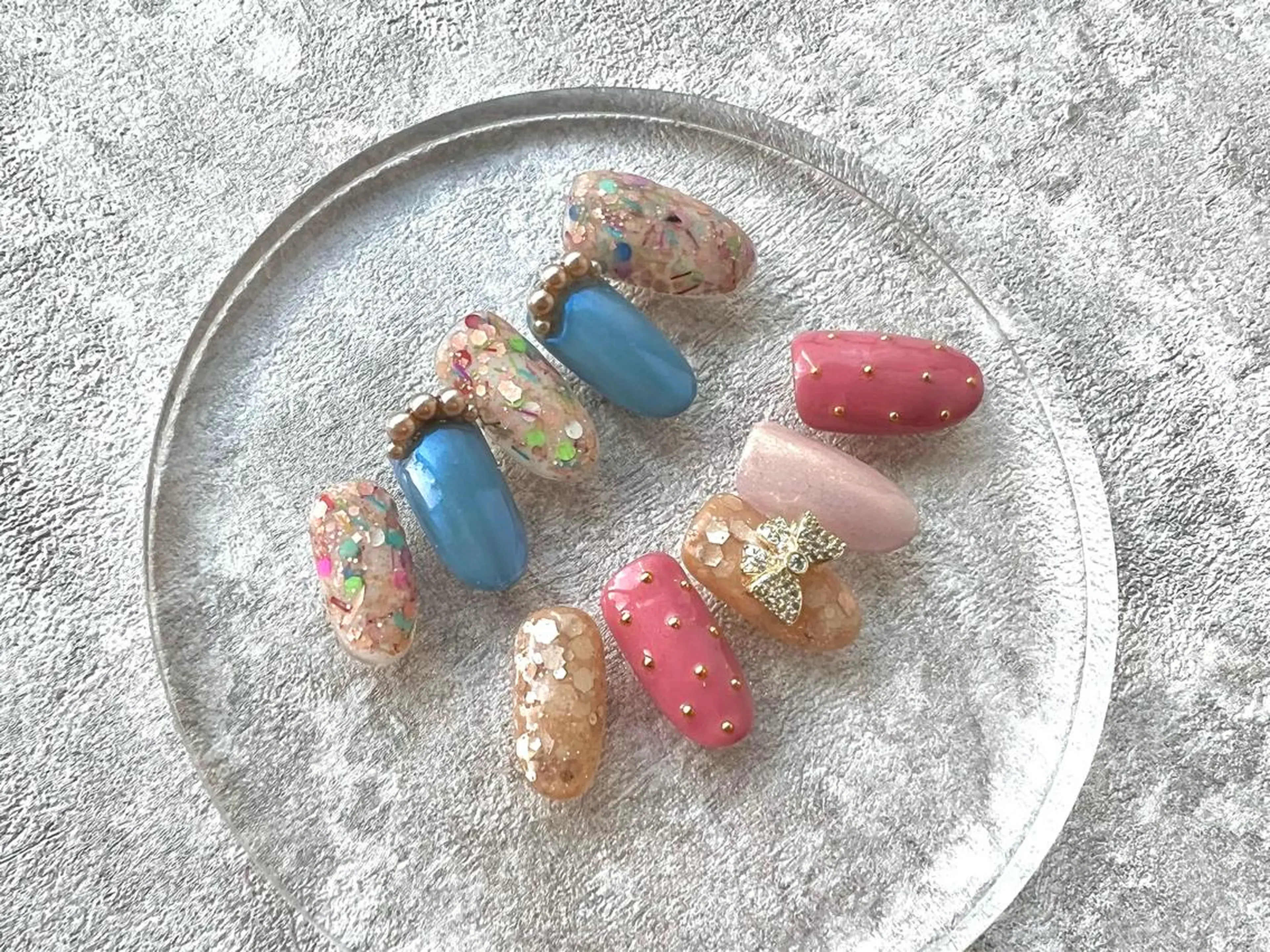 ネイル ONIKA Nail 青山通り店所属・ONIKA Nail 表参道A4🦋2分のネイルデザイン