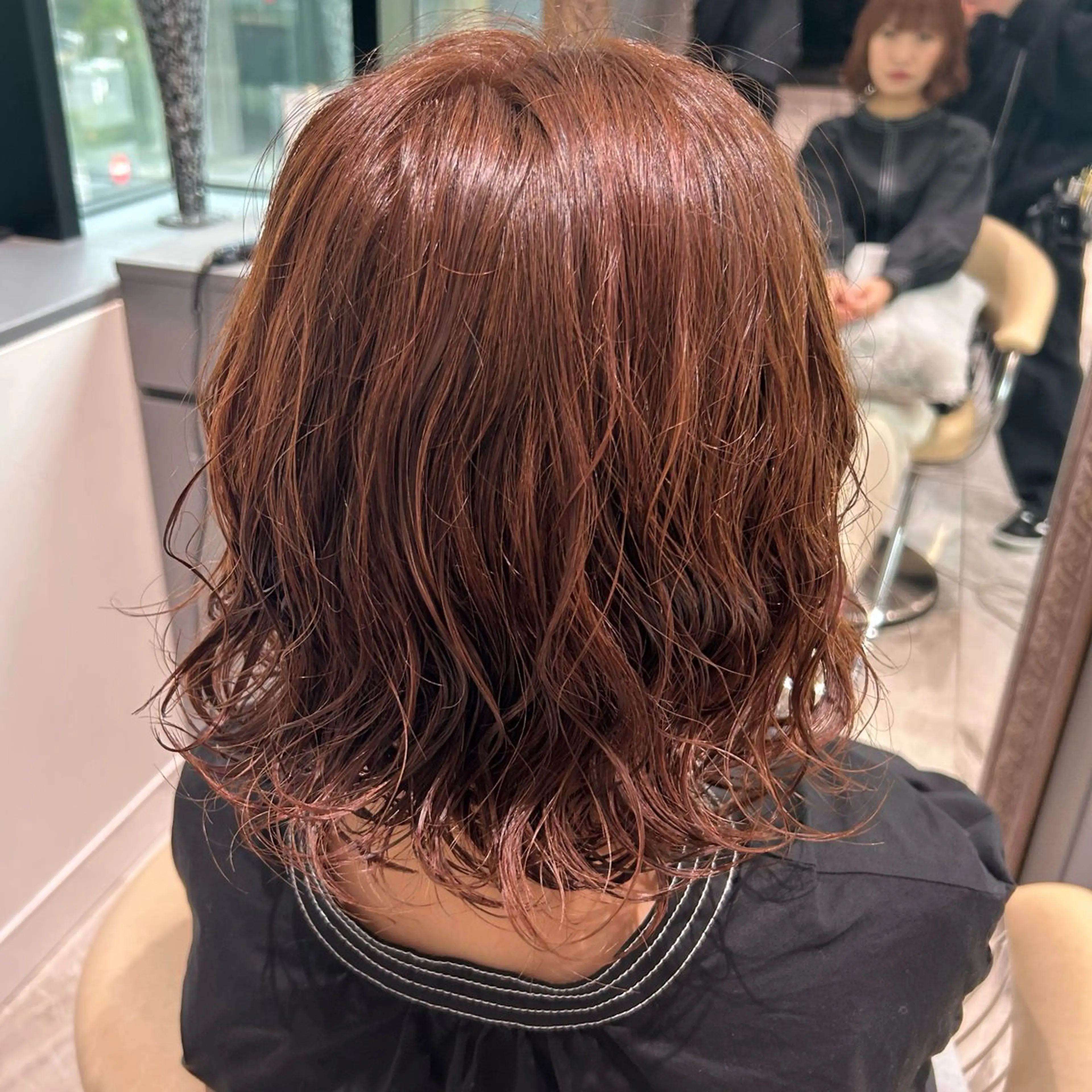 ミディアム カラー ヘアカラー トリートメント ブリーチで叶える透明 感カラーTakeruのヘアスタイル