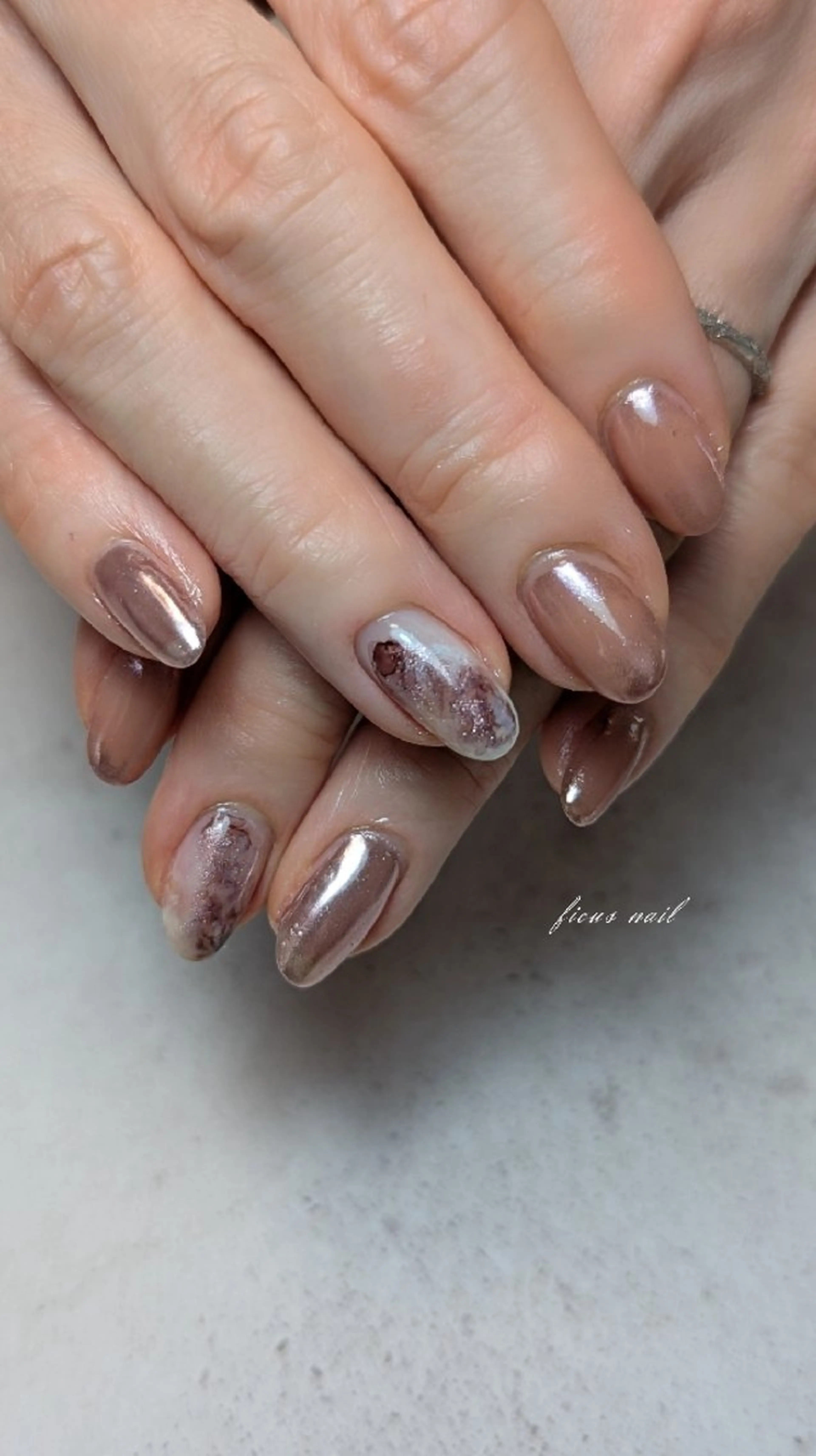 ネイル ニュアンスネイル ピンク ピンクベージュ シンプルネイル ハンドネイル ficus nailのネイルデザイン