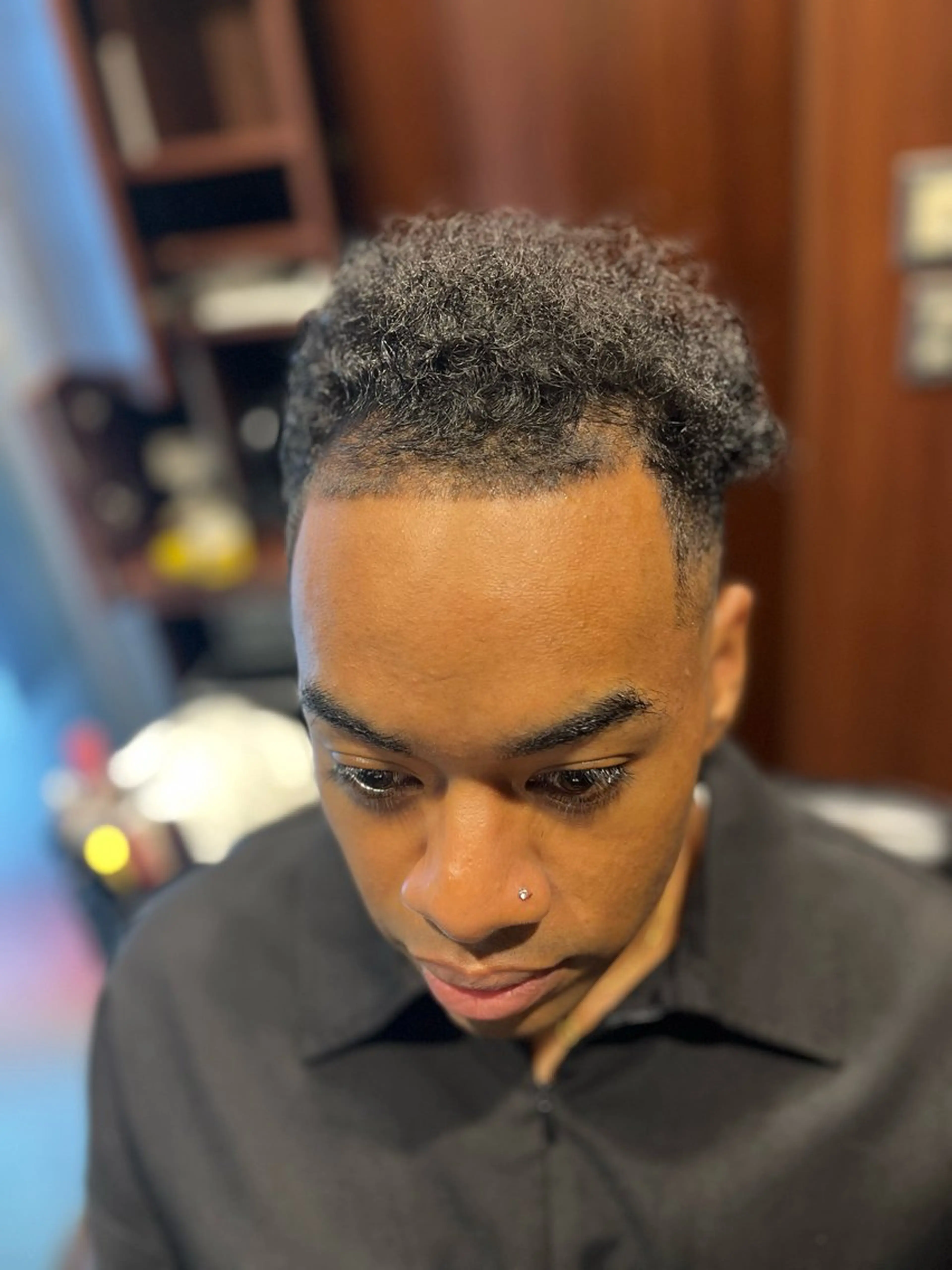 ショート メンズ フェードカット ヒロ銀座ヘアーサロン六本木店所属・宮崎 陽樹のヘアスタイル