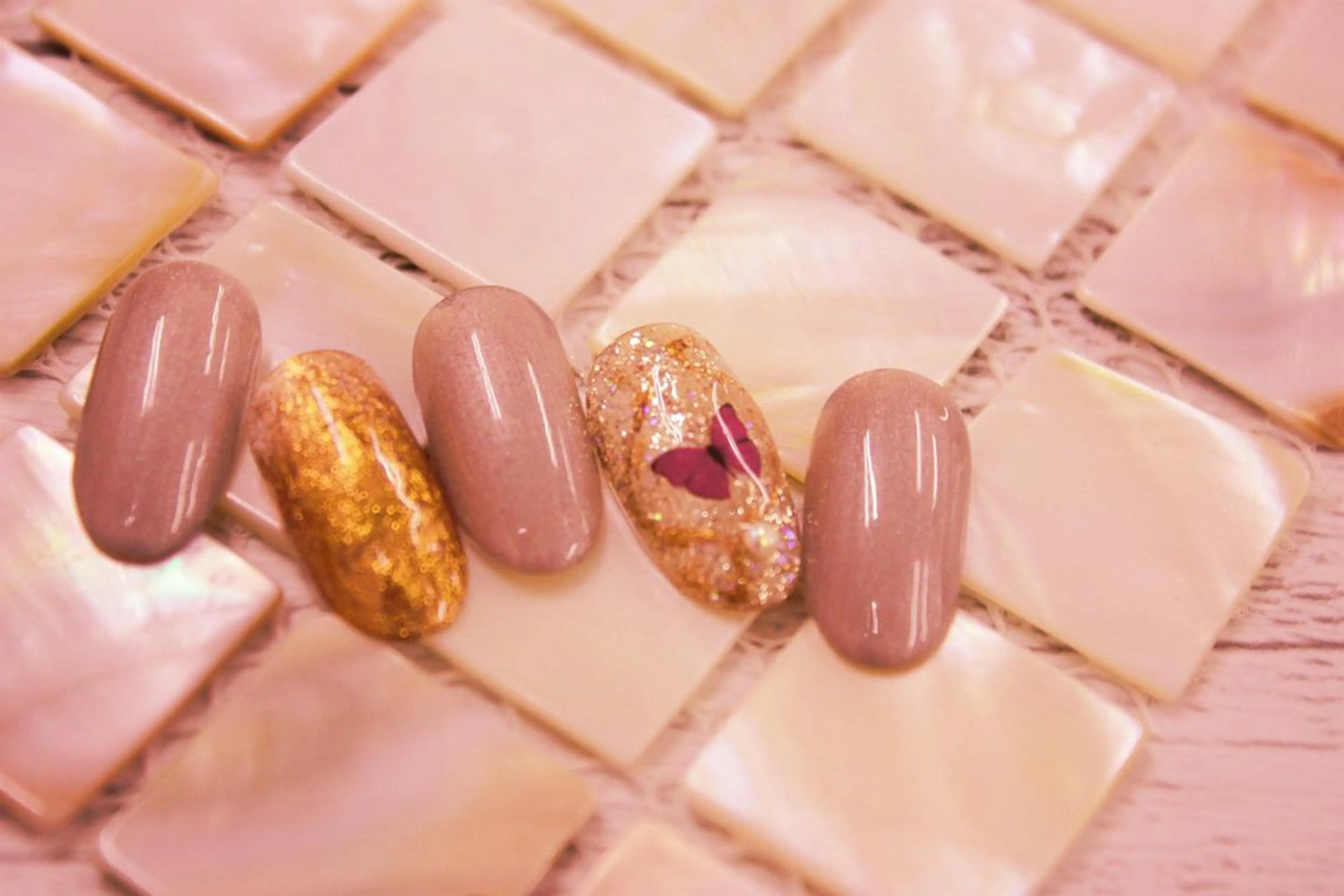 ネイル ニュアンスネイル リラネイル Aikenのネイルデザイン