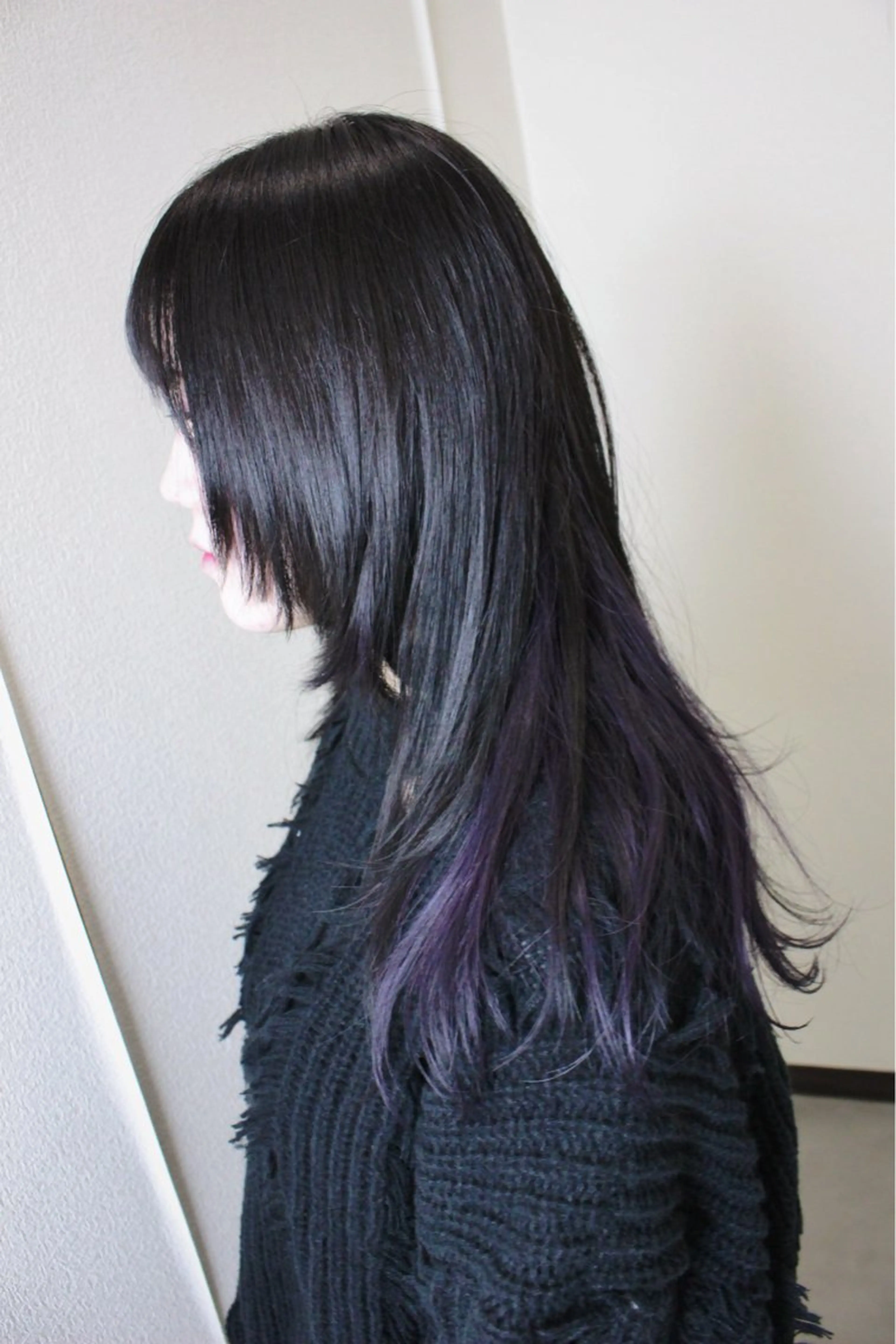 ロング カラー パープルカラー レイヤーカット ロング ウルフカット ヘアカラー 土居 正季のヘアスタイル