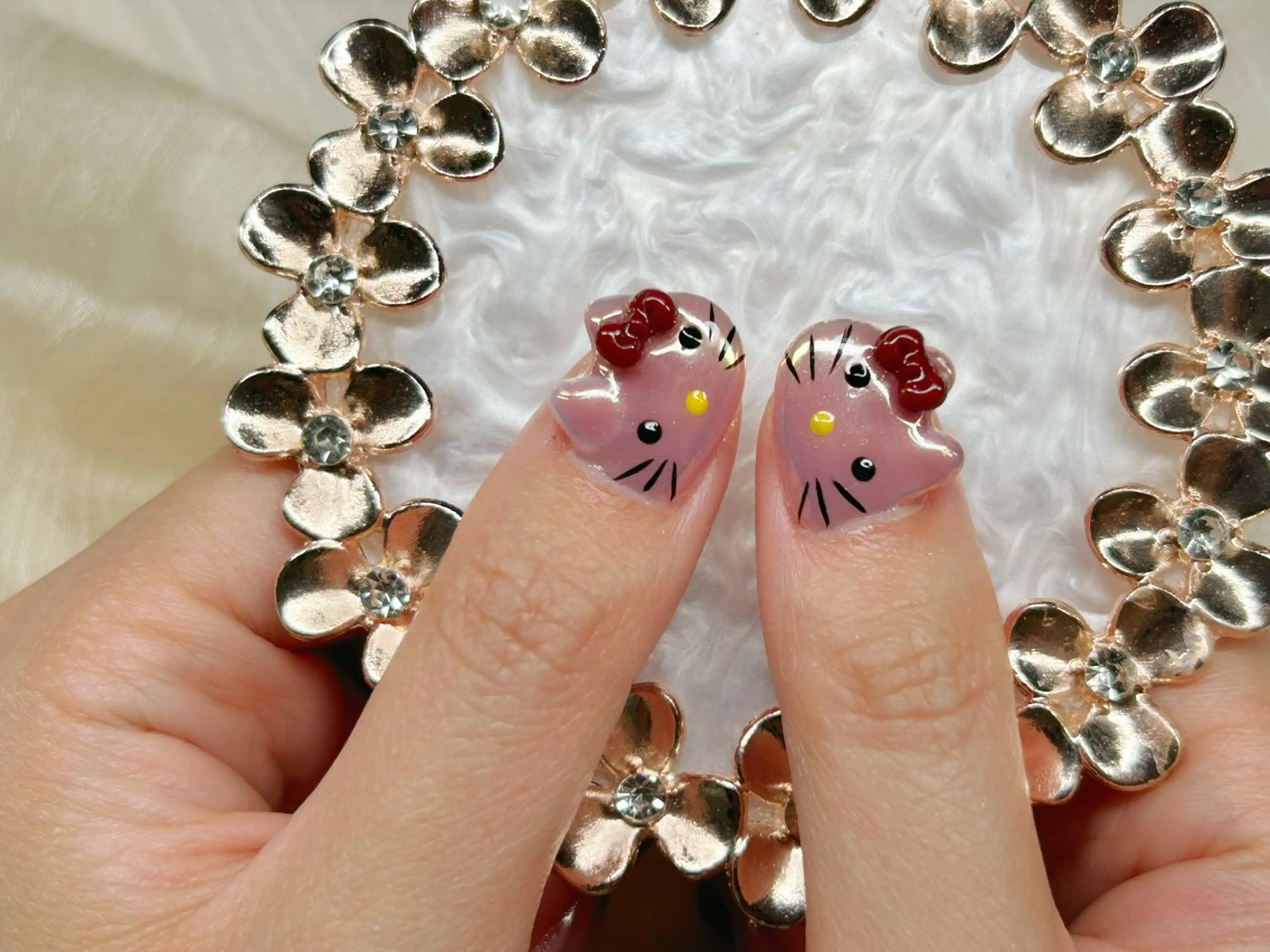 ネイル アートネイル チークネイル 成人式 入学式 長さ出し ハンドネイル Lino Nailのネイルデザイン