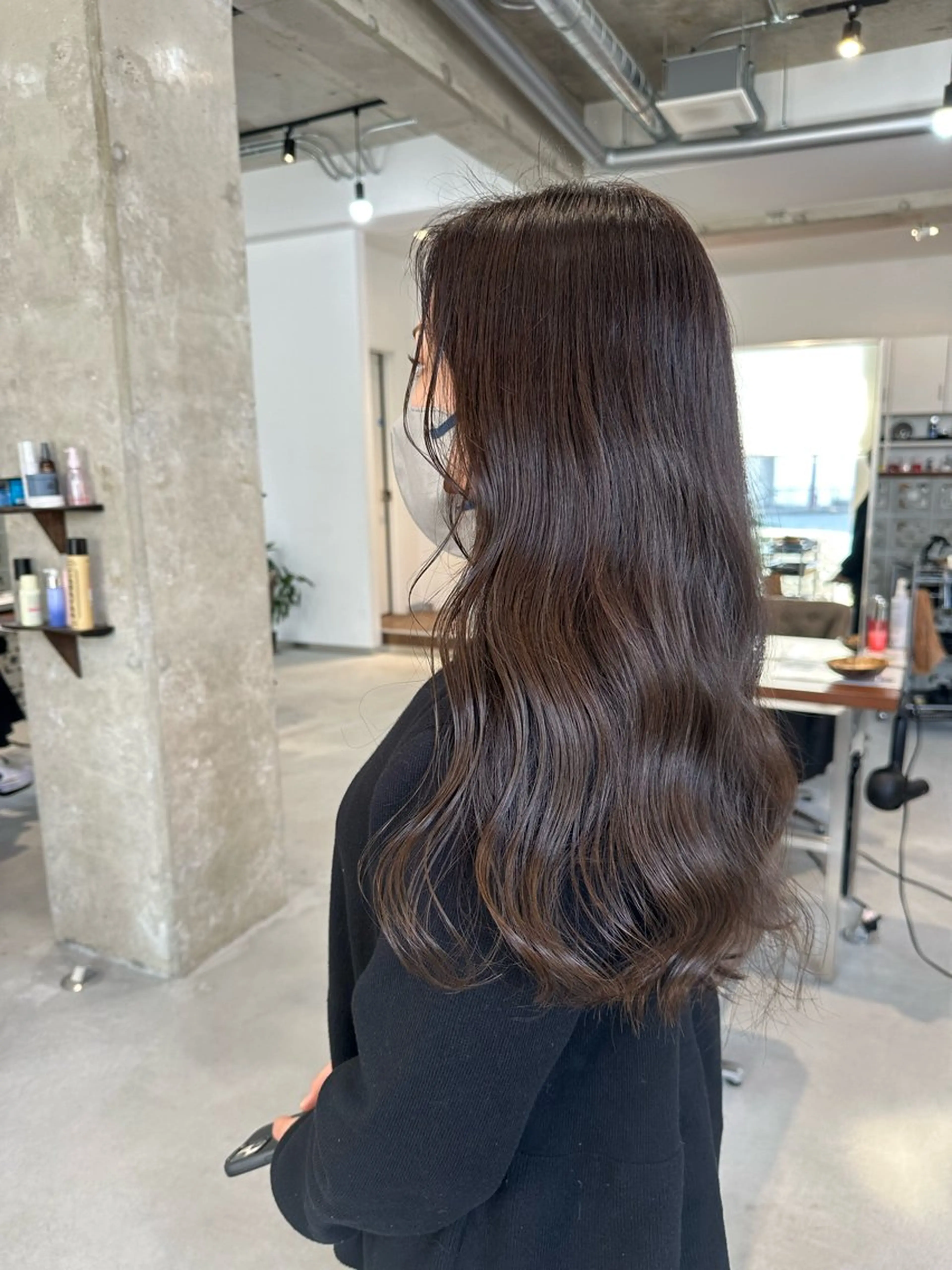 ロング カット ヘアカラー トリートメント カイリ /レイヤーカットのヘアスタイル