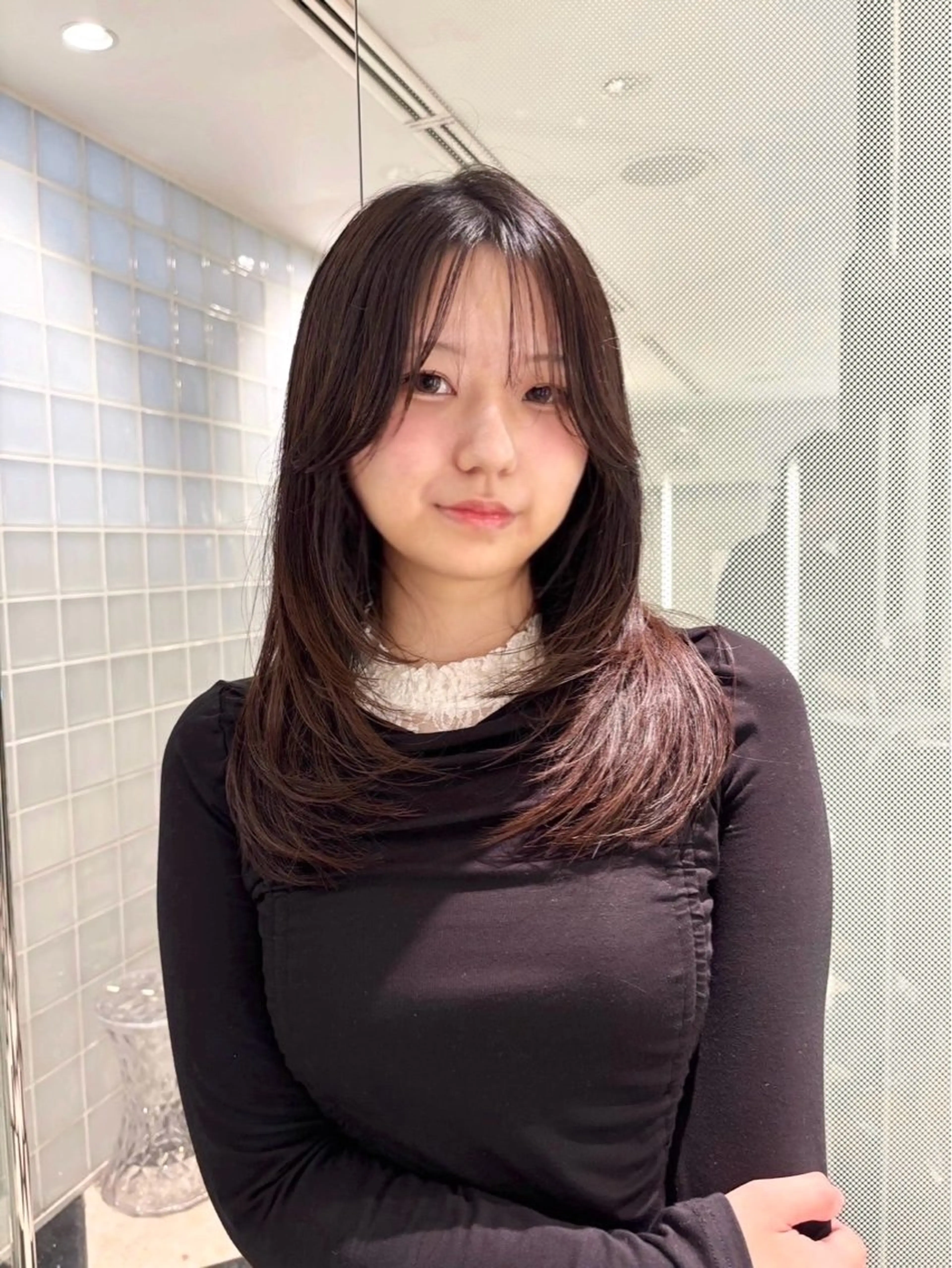 ロング 顔周りカット レイヤーカット 似合わせカット カット LAPENSEE VERT所属・レイヤーカット /ボブ/azusaのヘアスタイル