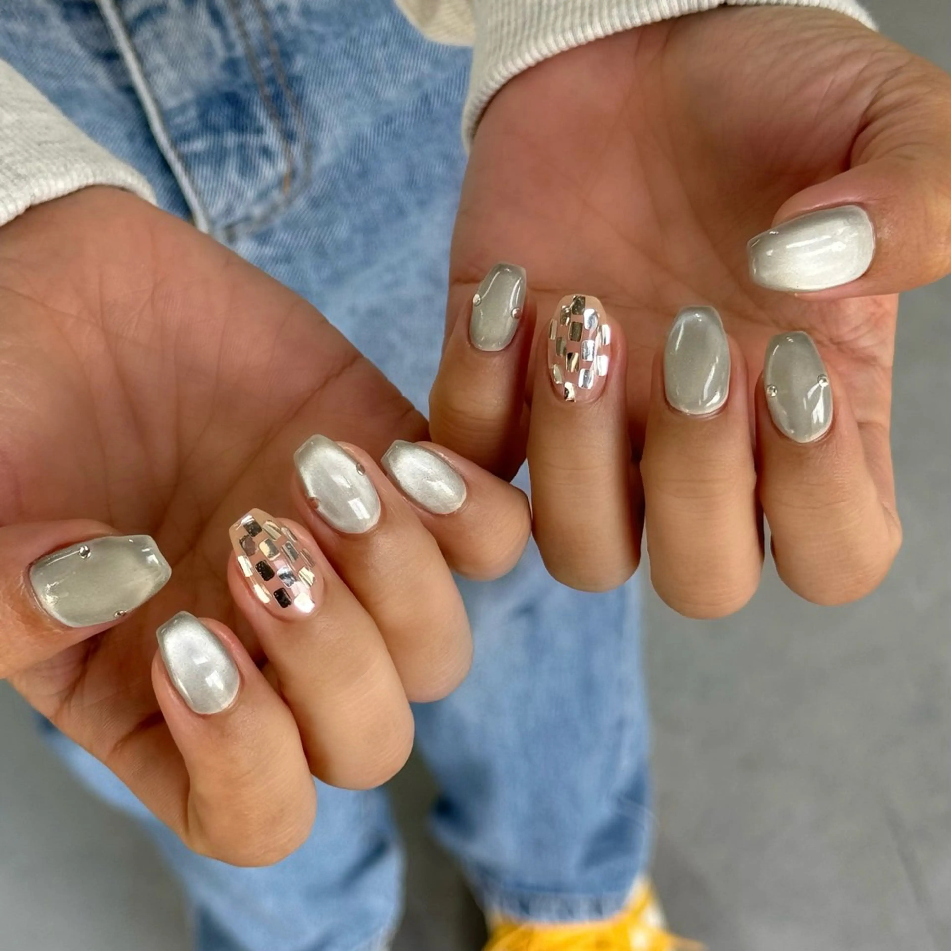 ネイル マグネットネイル ハンドネイル Momoka ネイリスト福岡/薬院のネイルデザイン