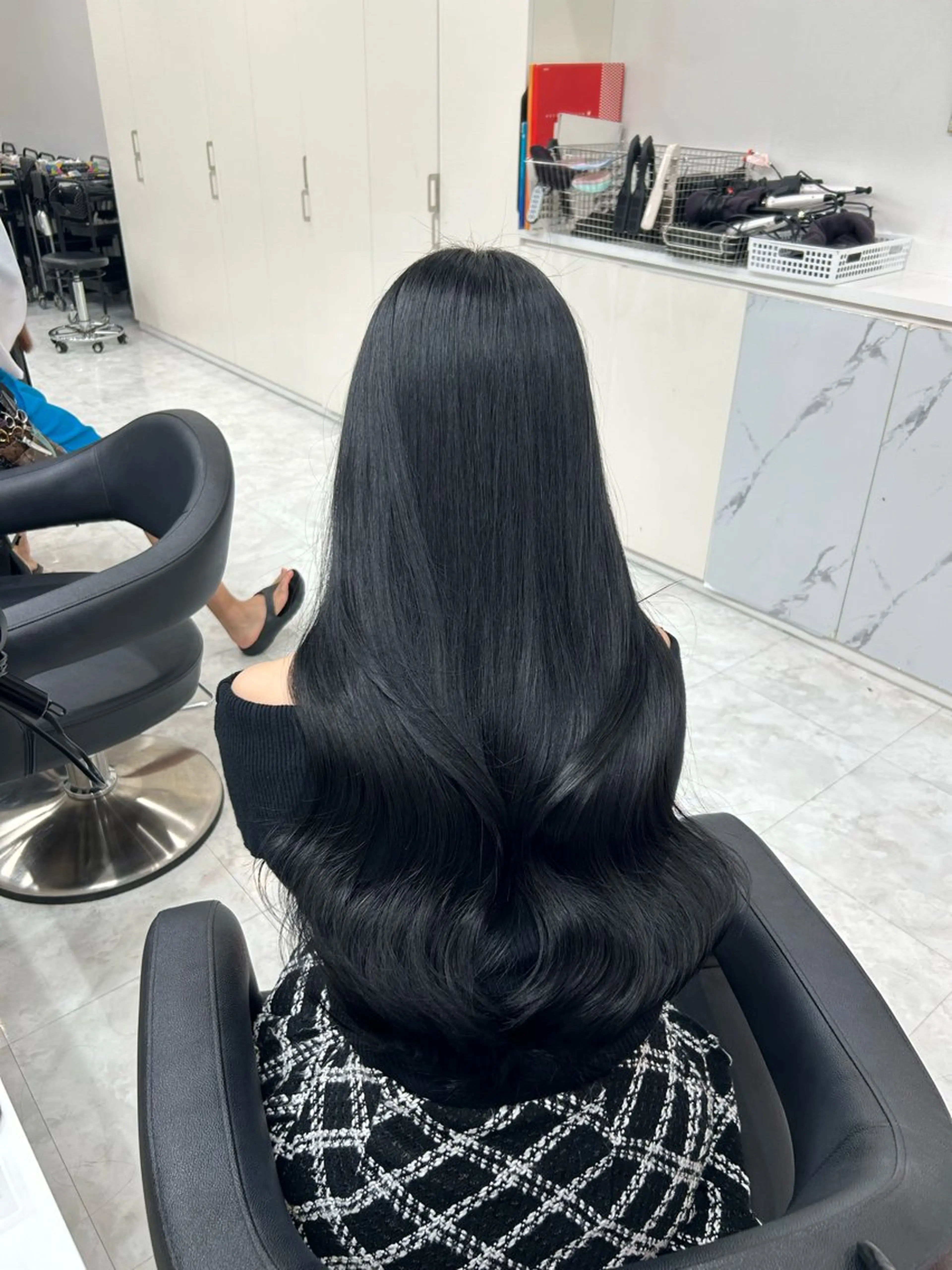 ロング 透けるやわらか艶髪♡ ナチュラルストレートのヘアスタイル