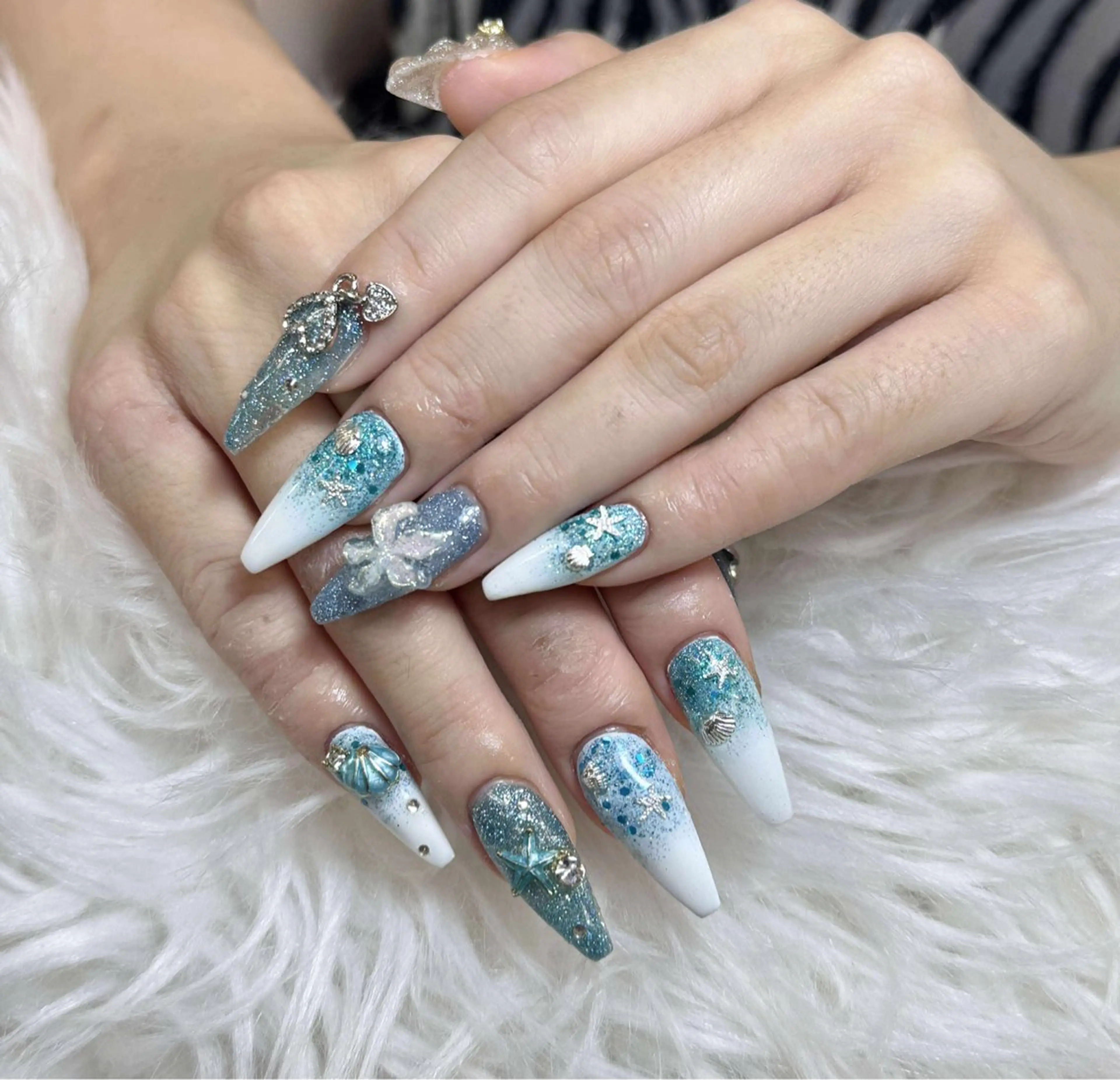 ネイル ハンドネイル Anh 歌舞伎町のネイルデザイン