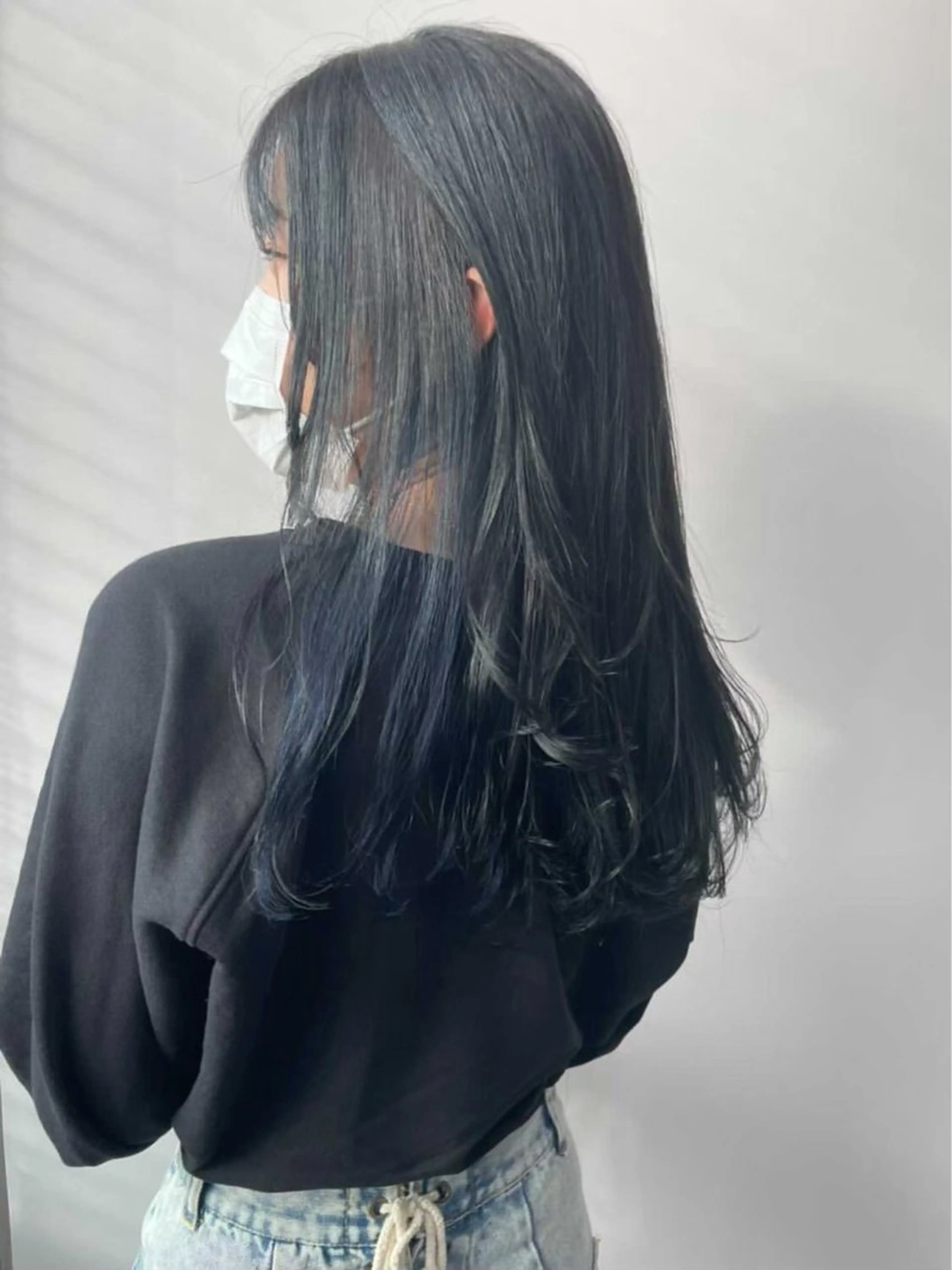 ロング カラー ブルーカラー ブルーバイオレット グラデーションカラー バイオレットカラー SHOEI 【nero】のヘアスタイル
