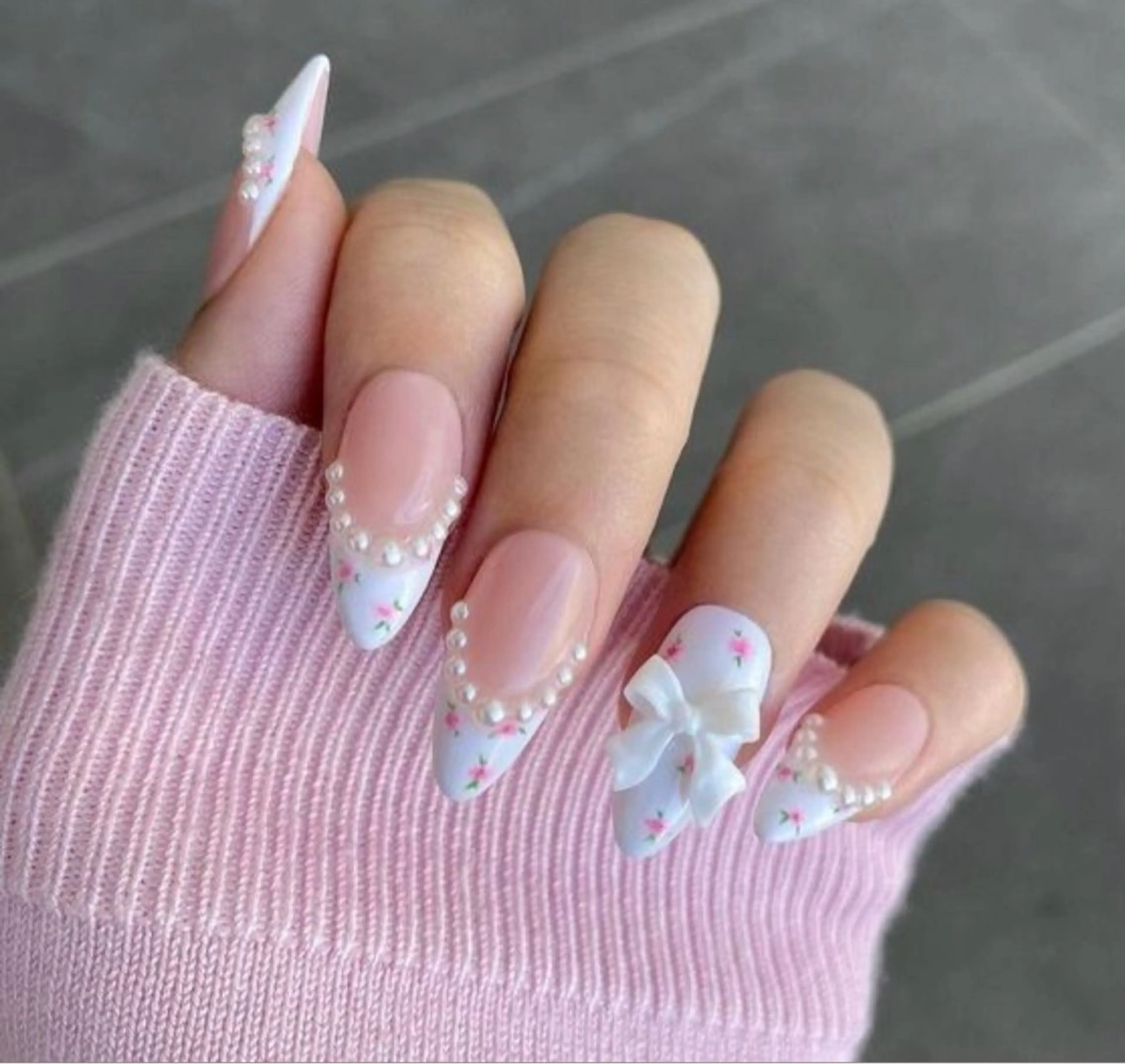 ネイル アートネイル フットネイル フレンチネイル ジェルネイル 韓国ネイル ハンドネイル フットネイル ハンドケア Kawaii Nail Salon所属・Kawaii-jp Tomisatoのネイルデザイン
