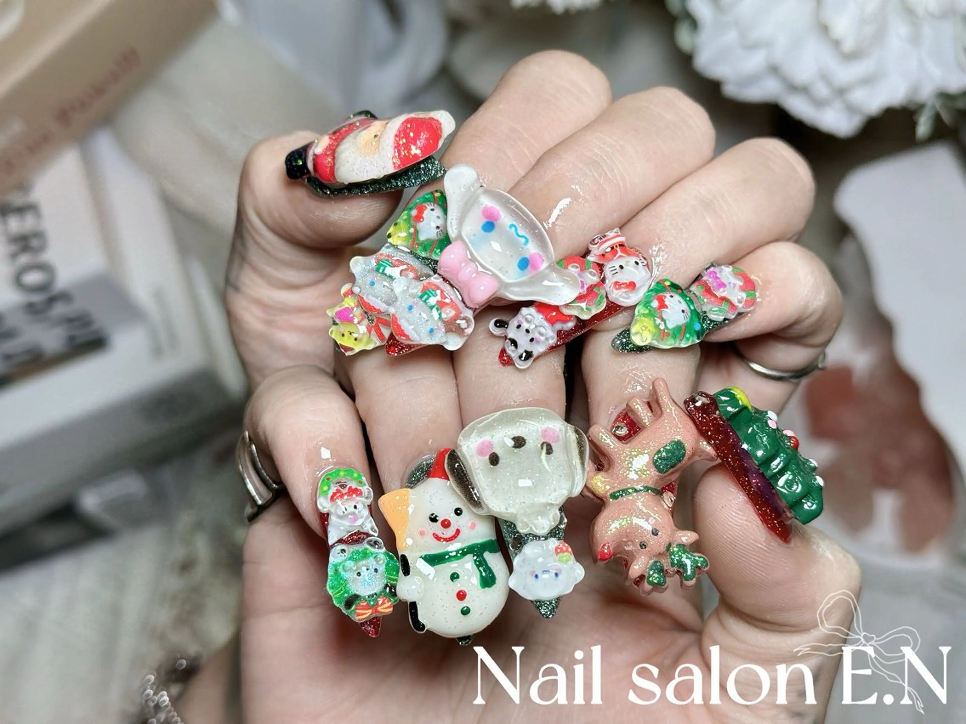 ネイル アートネイル オーロラネイル ブラウン クリアネイル フレンチネイル ハンドネイル E.N🦋 長さ出し/持ち込みのネイルデザイン