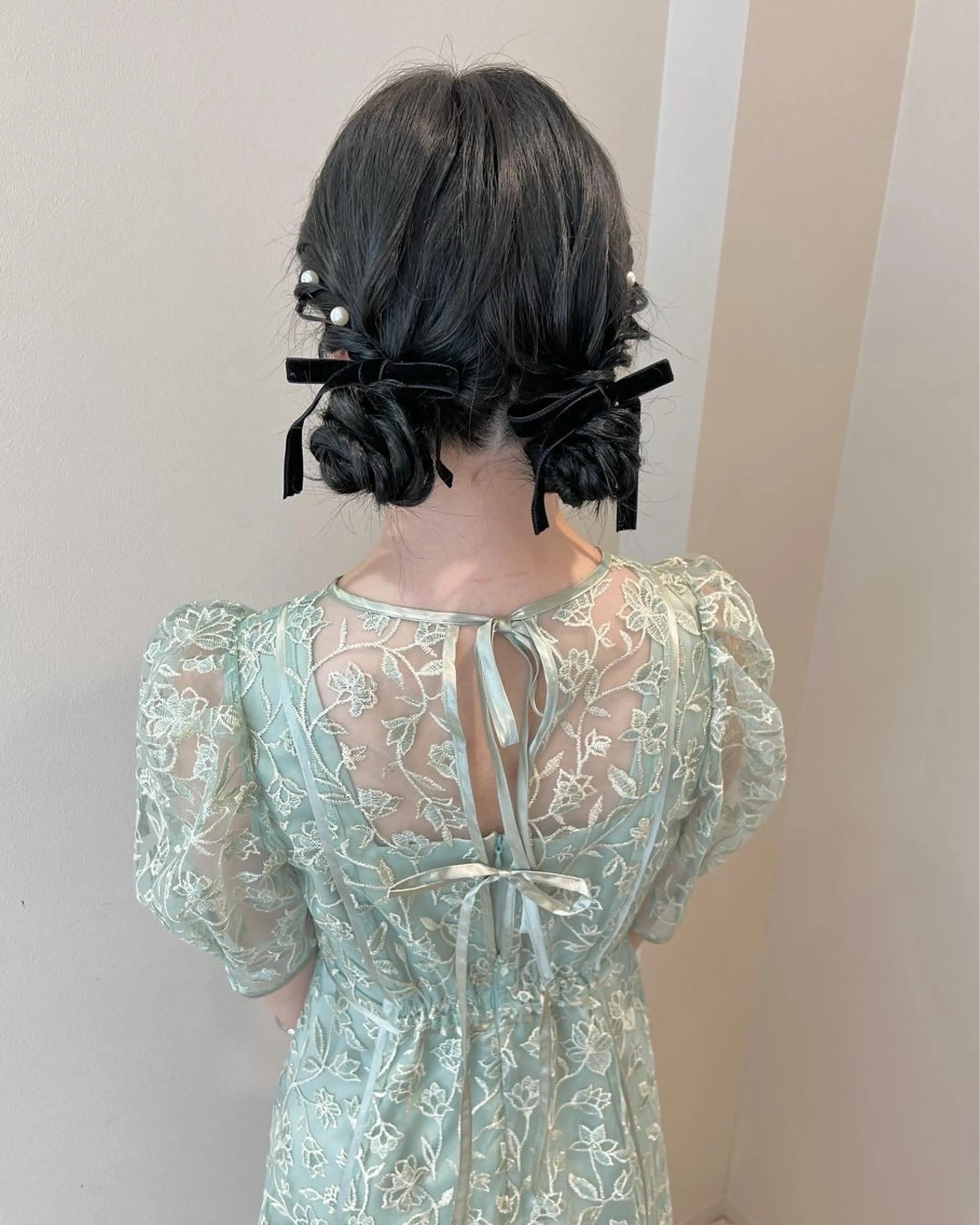 セミロング ヘアアレンジ ヘアセット ノイシキ サキのヘアスタイル