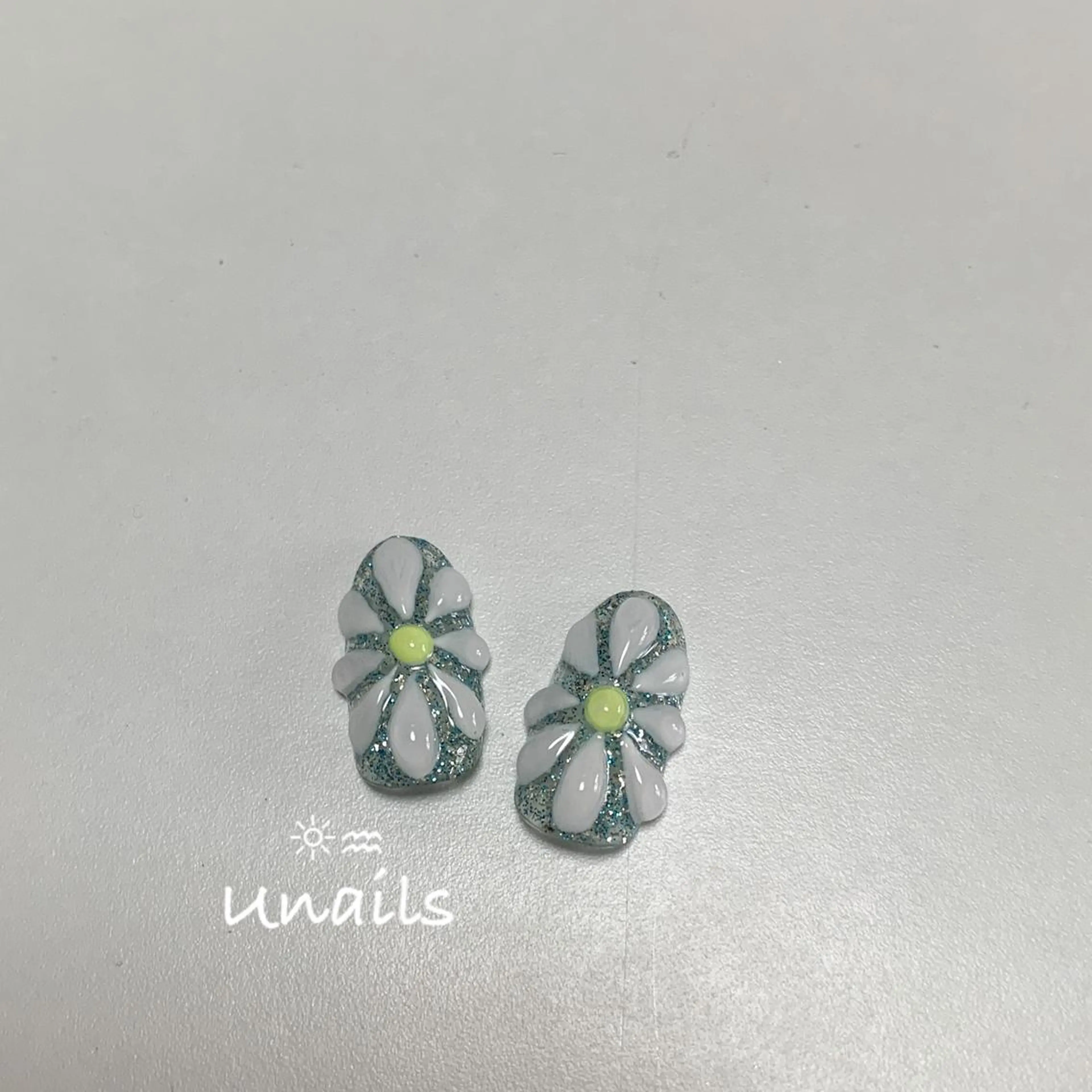 ネイル フラワーネイル ぷっくりネイル U nailsのネイルデザイン