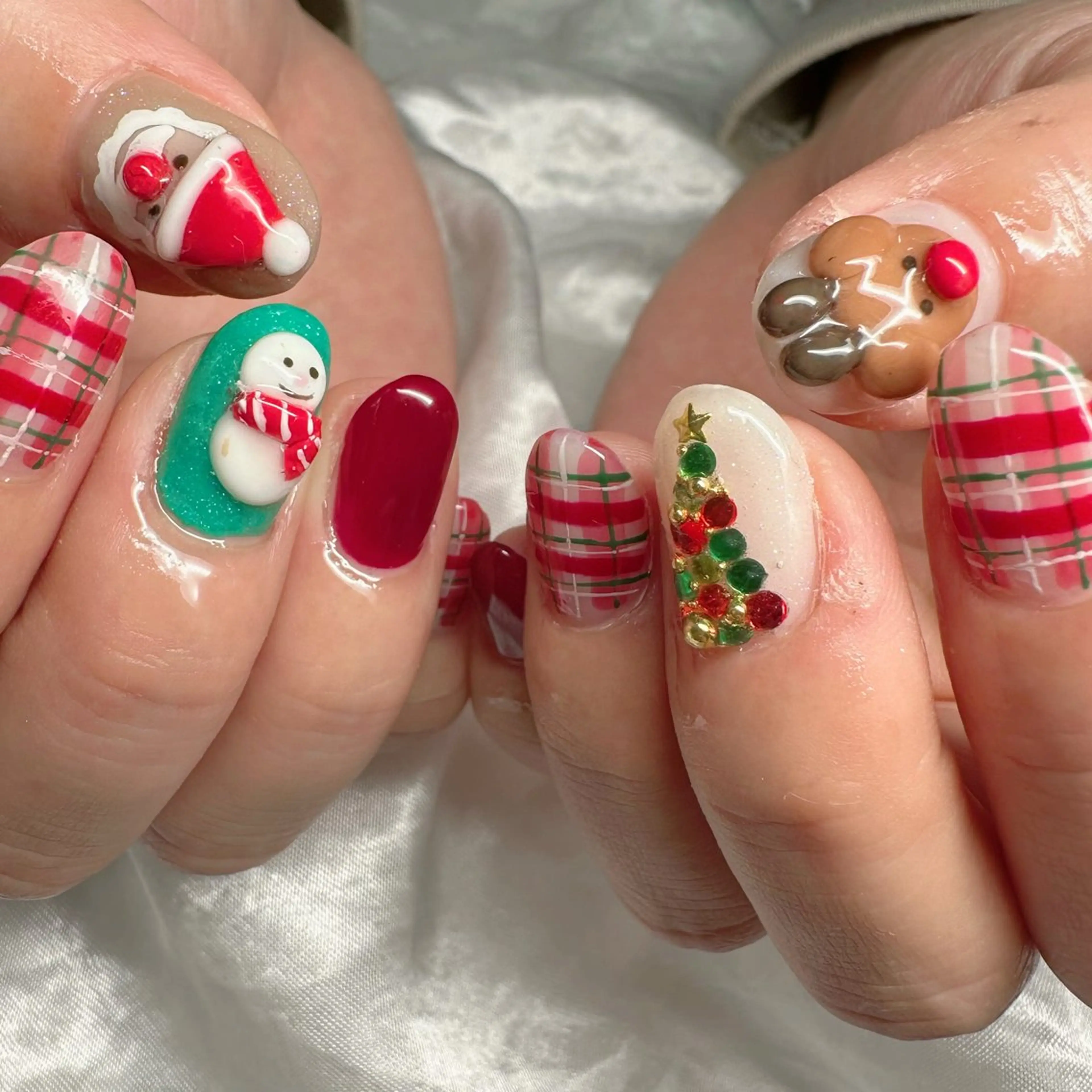 ネイル -yuu-所属・Lino ﾟのネイルデザイン