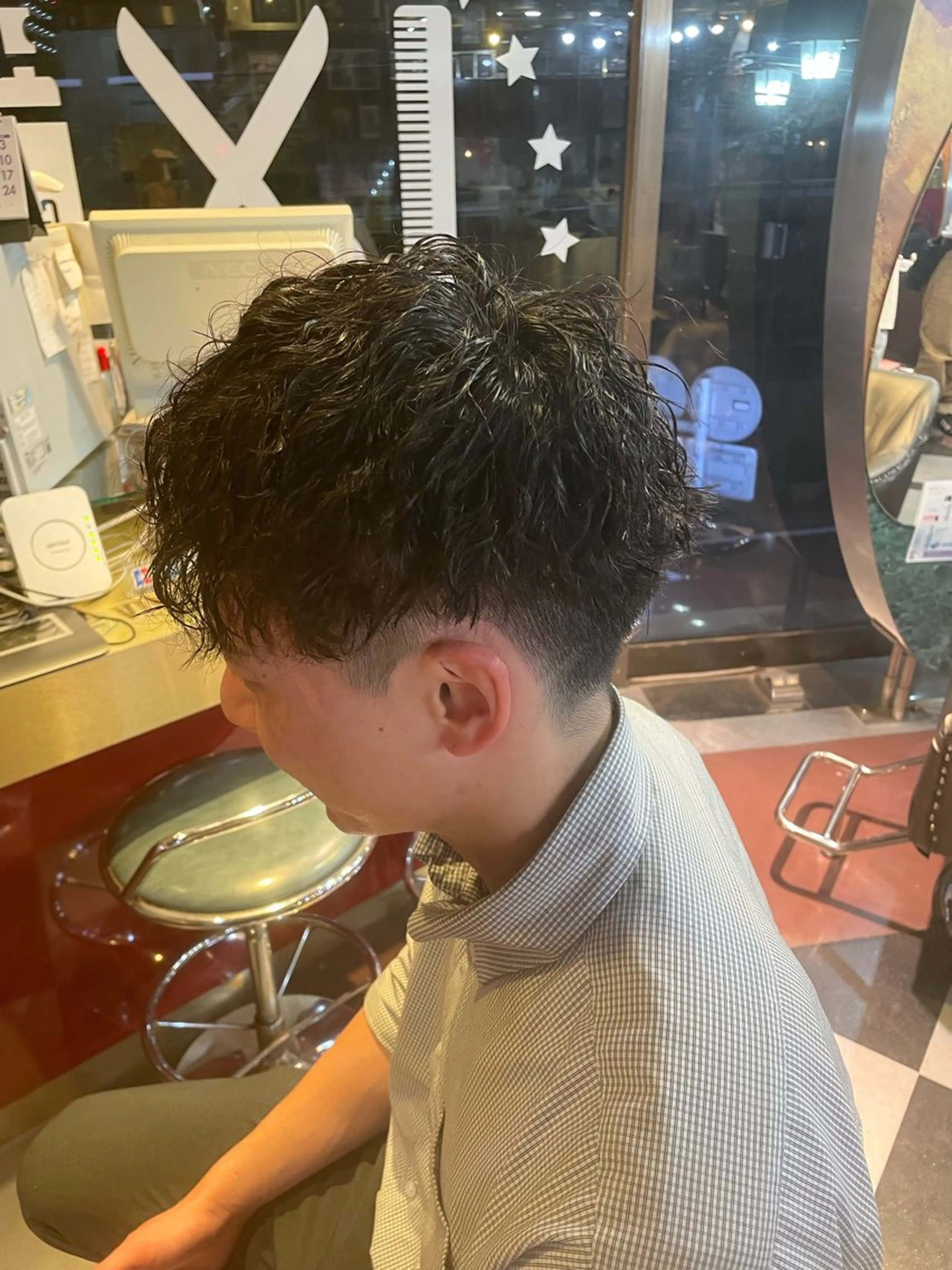 ショート メンズ メンズパーマ 刈り上げ パーマ ⚡GLITZ⚡️平林 侑馬　特殊/カットのヘアスタイル