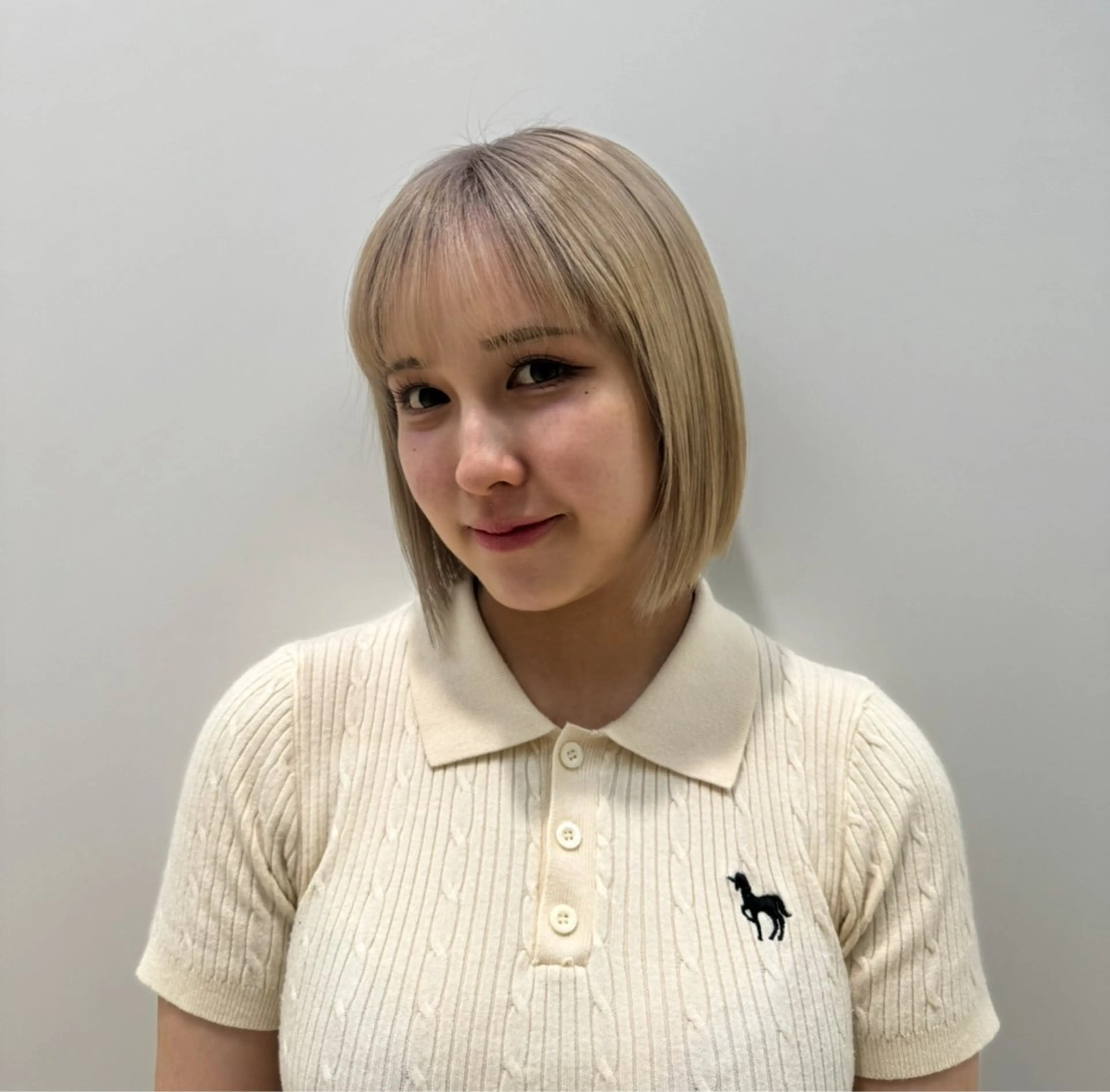 カラー 阿部 ことみのヘアスタイル