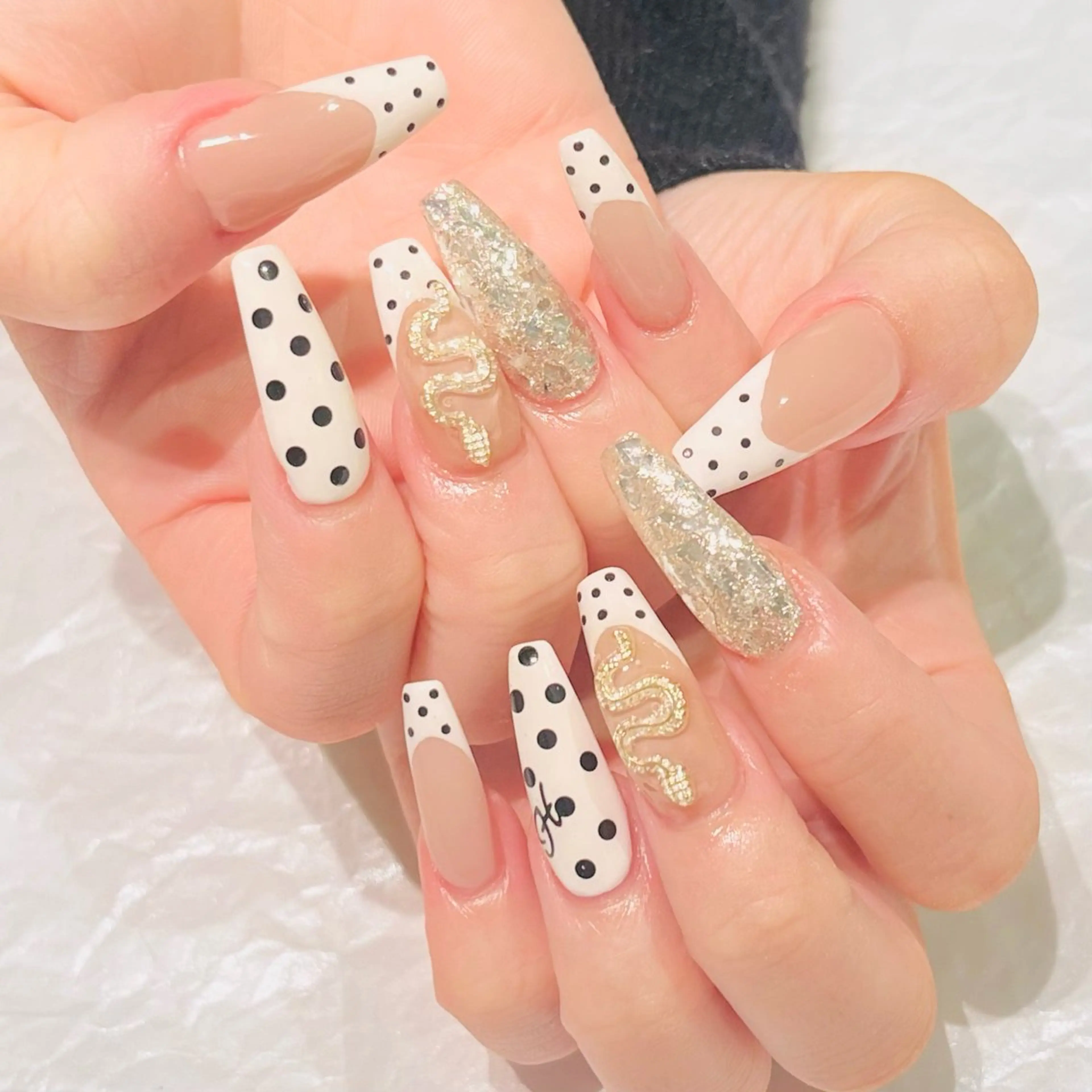 ネイル ハンドネイル Hair removal & Beauty salon Produce by Lucia所属・nail salon Luciaのネイルデザイン