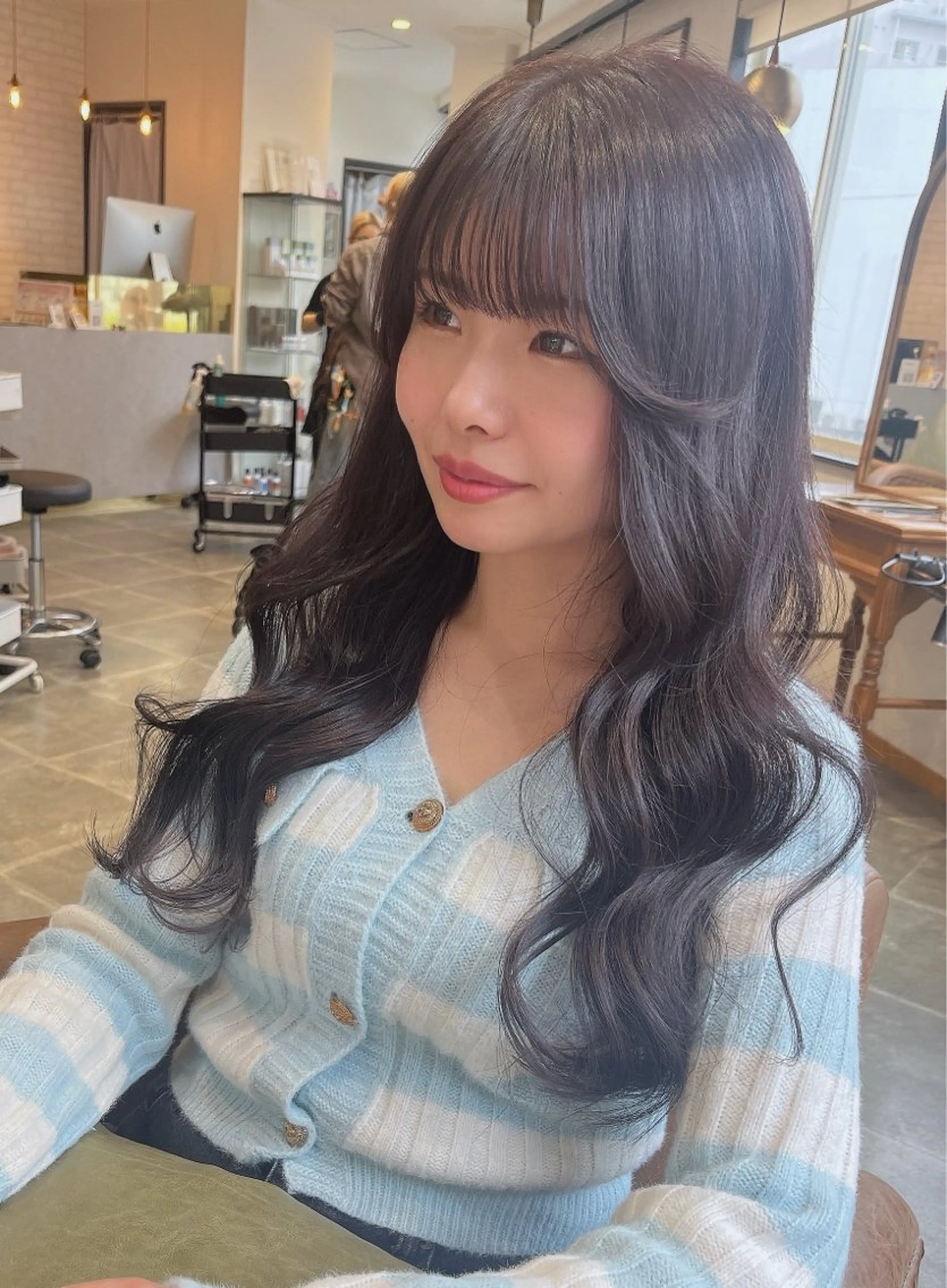 ロング カット ヘアカラー トリートメント 緒方 つばさのヘアスタイル