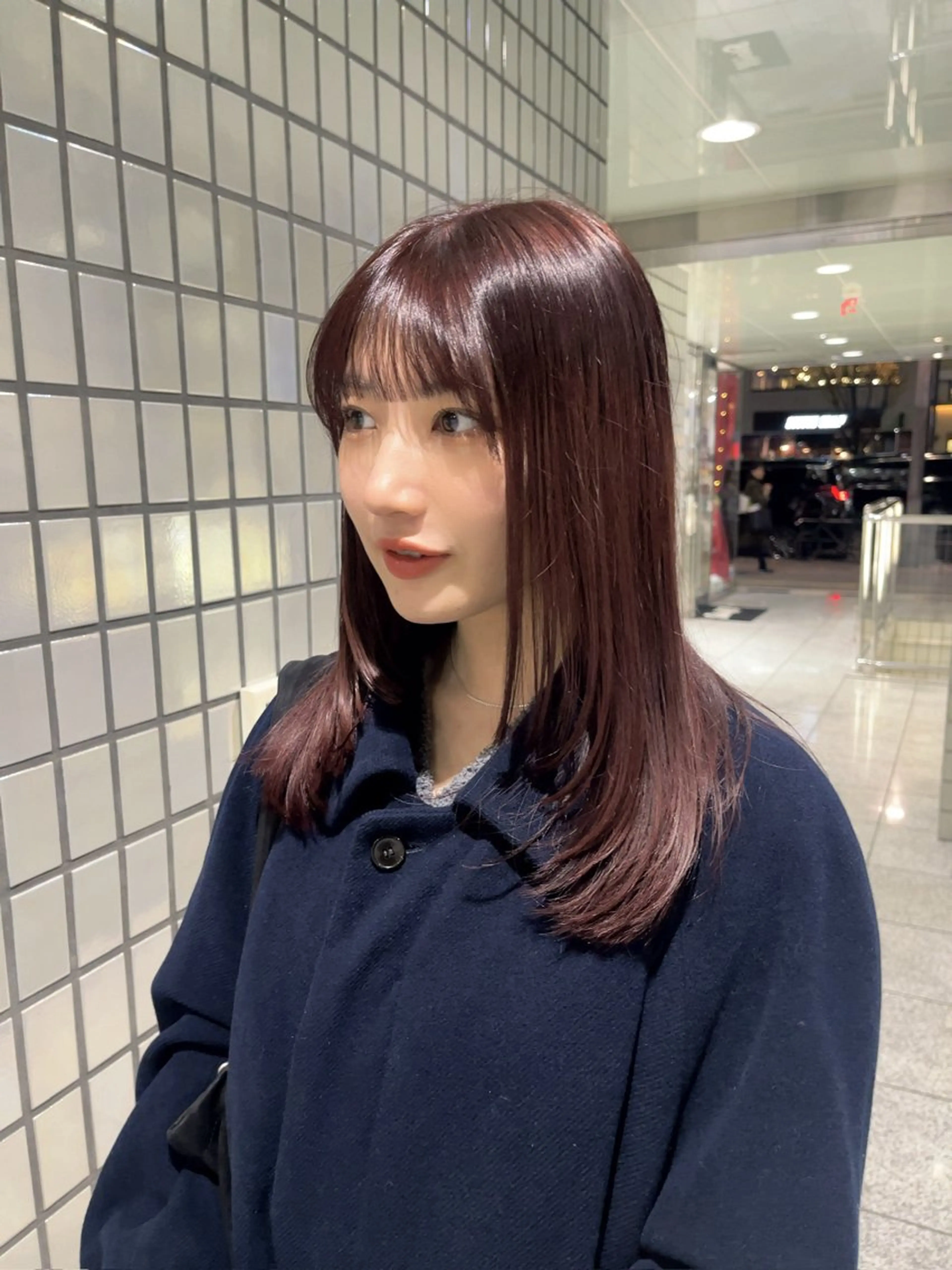 セミロング カラー レイヤーカット カット ヘアカラー トリートメント 【arc】Ruri コテ巻き風パーマのヘアスタイル