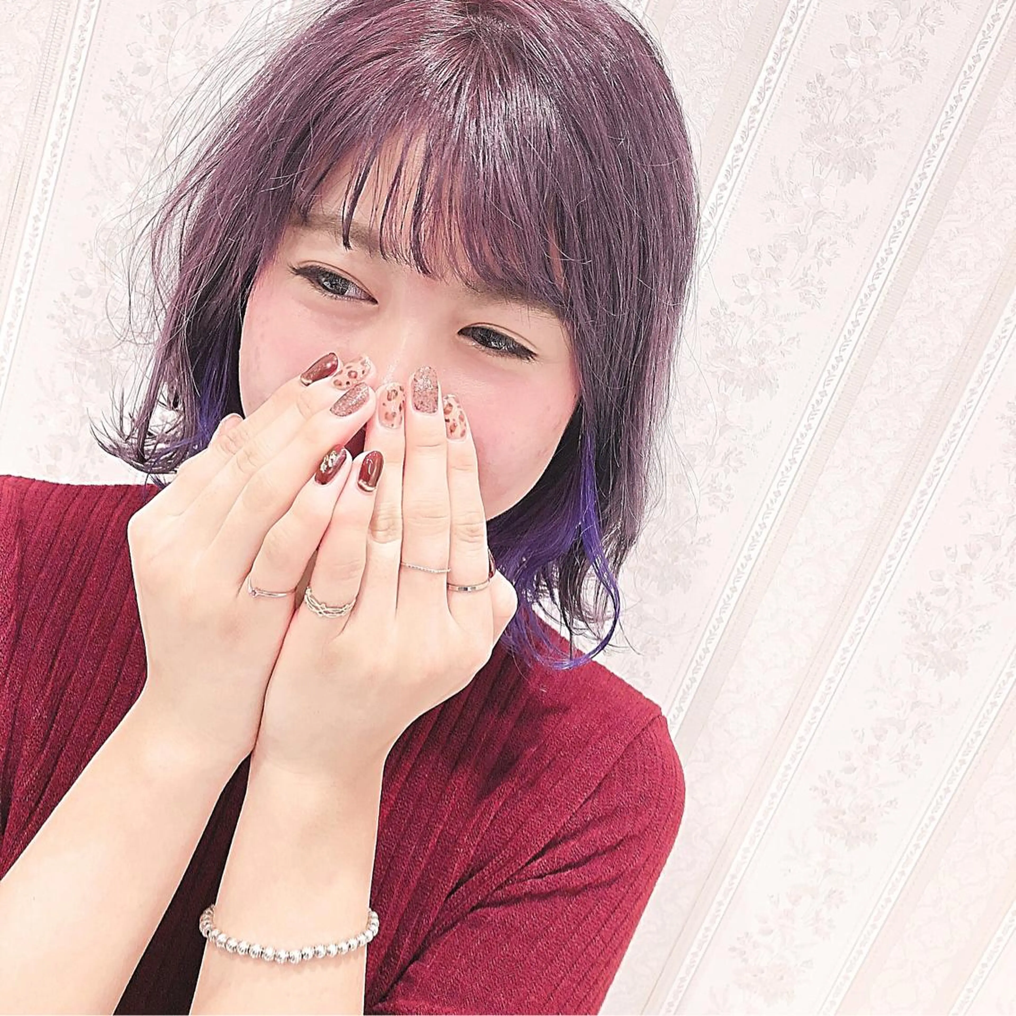 ショート カラー イヤリングカラー パープルカラー 名畑 裕貴のヘアスタイル