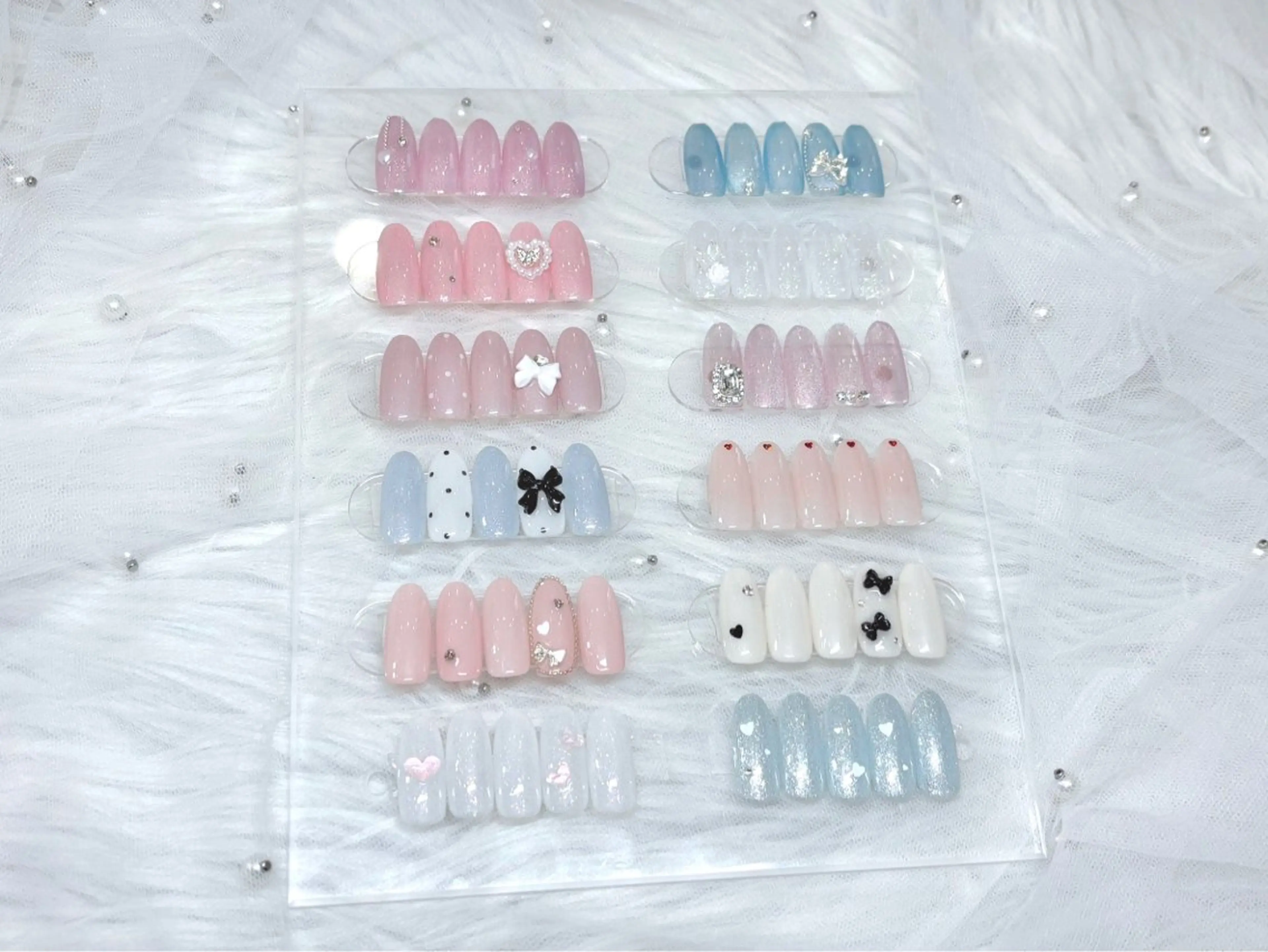 ネイル シンプルネイル ハンドネイル NANAMI ︎︎のネイルデザイン