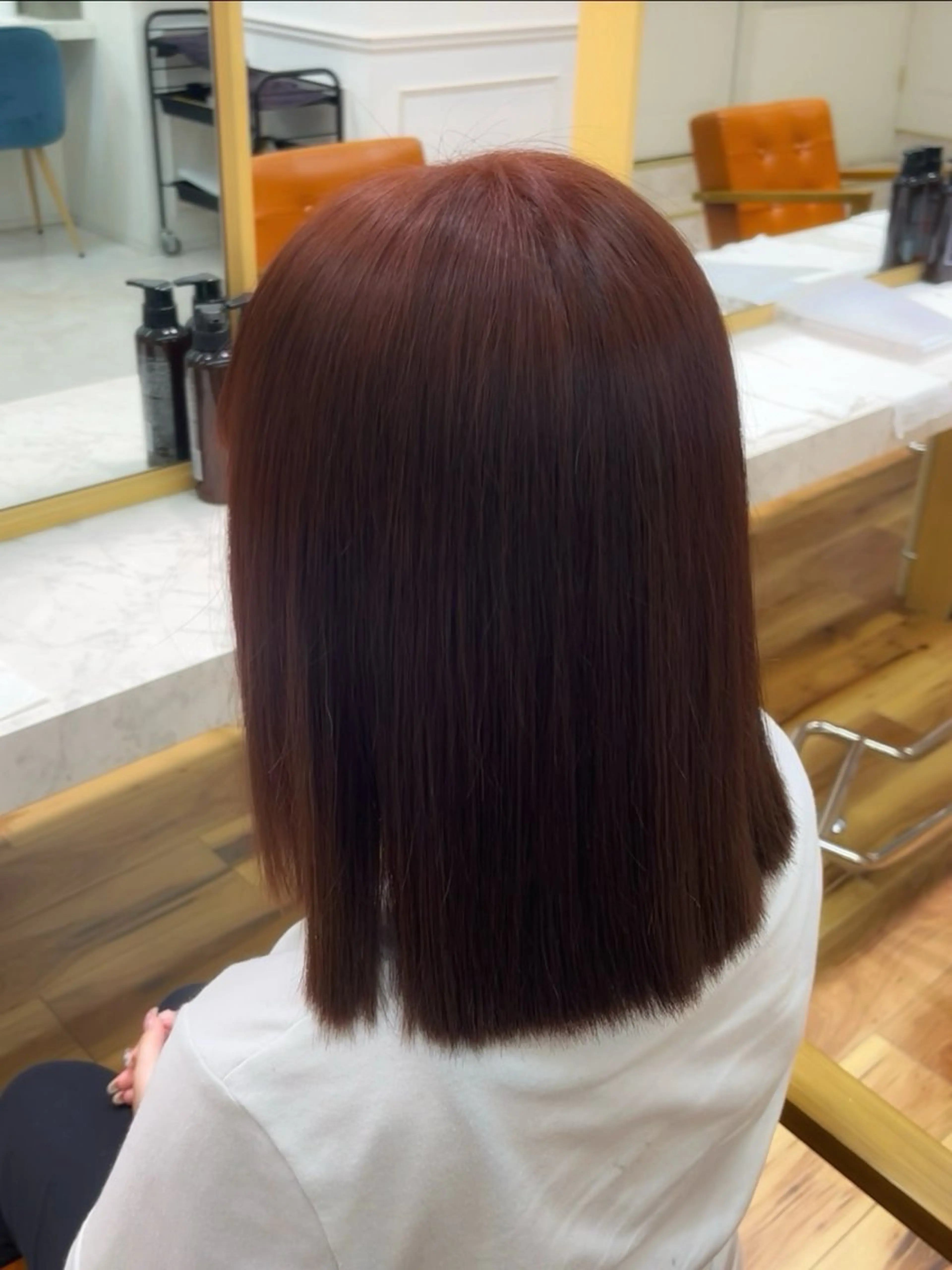 カラー ヘアカラー トリートメント 木村 咲花のヘアスタイル
