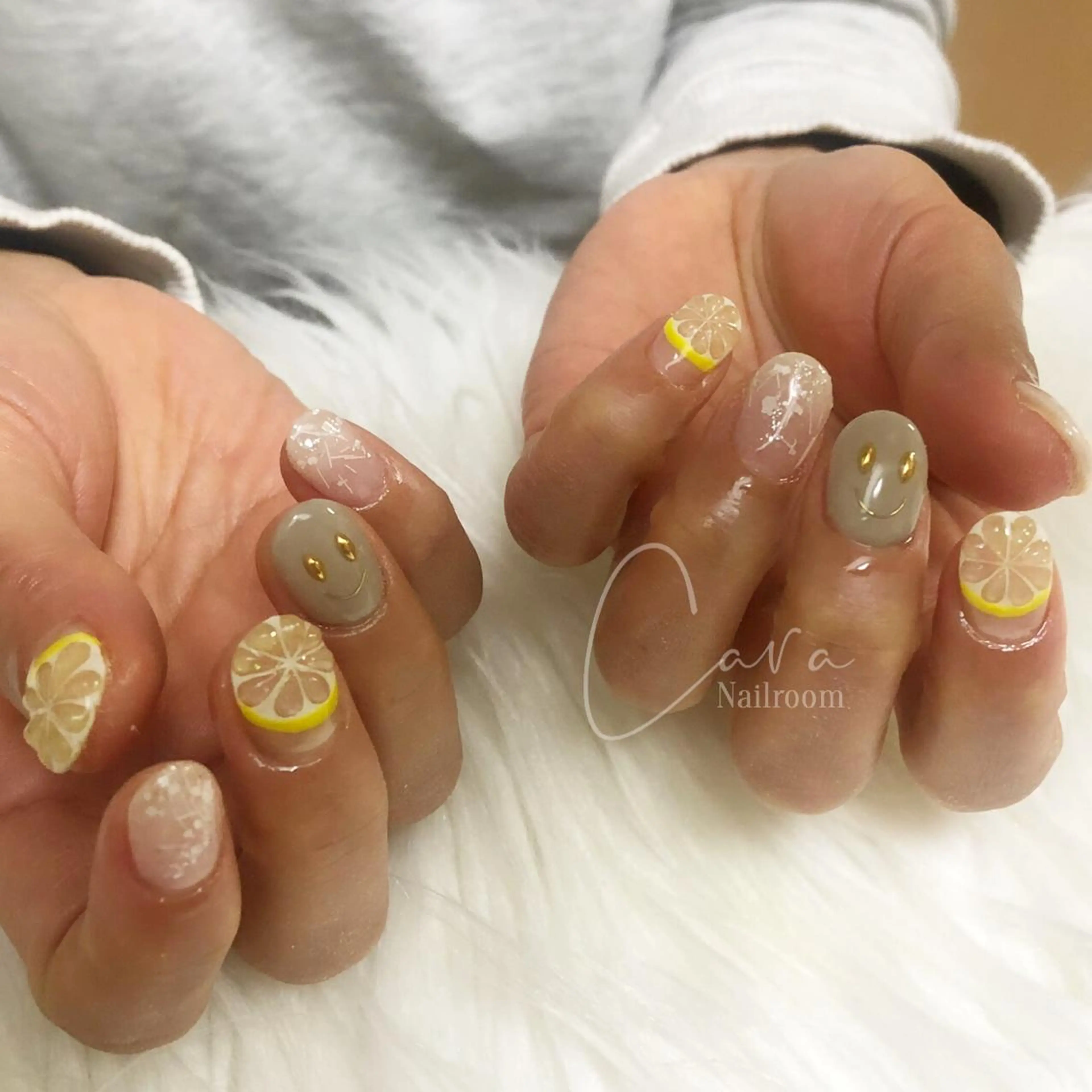 ネイル ハンドネイル instinkt_ Mio Mizunoのネイルデザイン