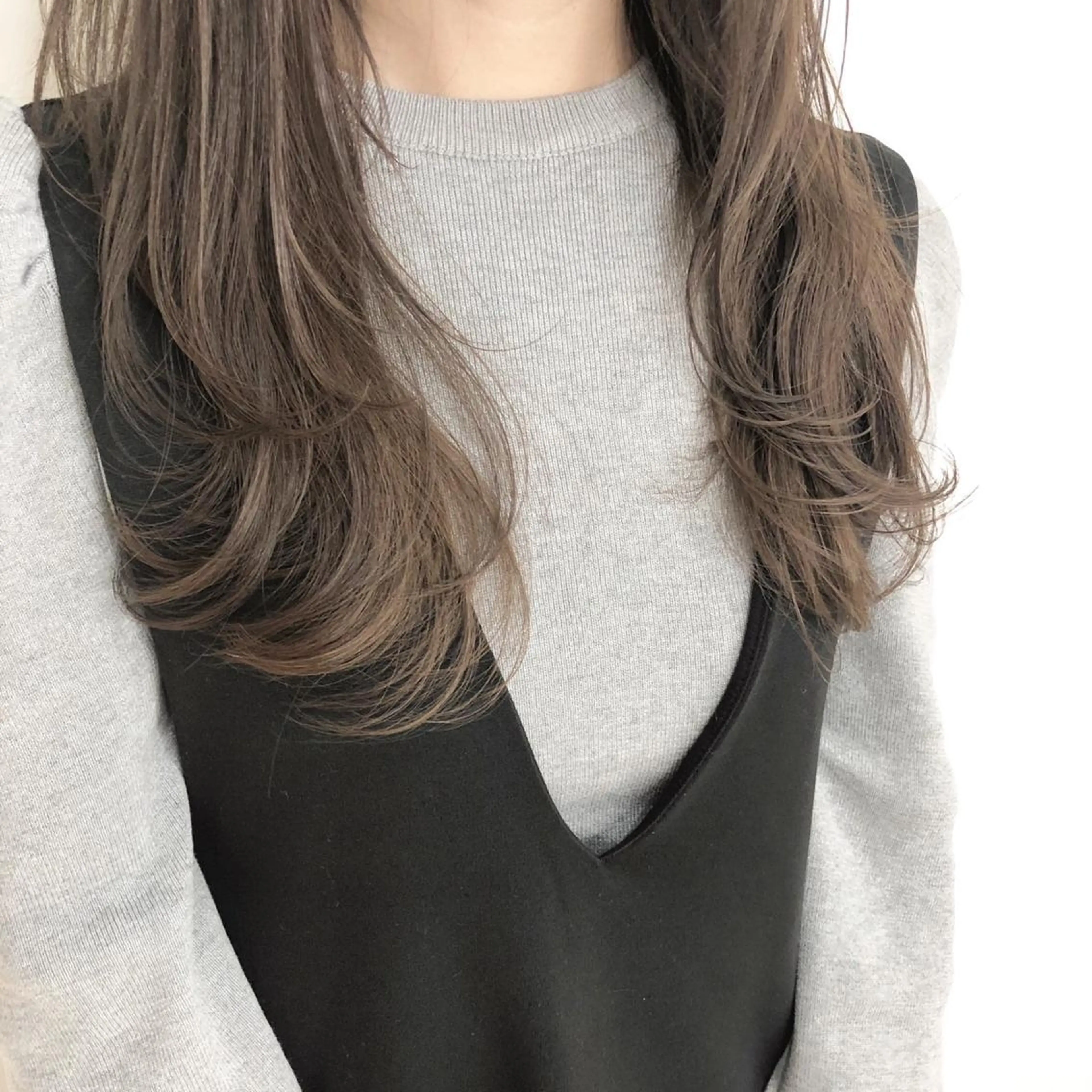 ロング カラー Stir maison[ステアメゾン]所属・layer cut /MIKUのヘアスタイル