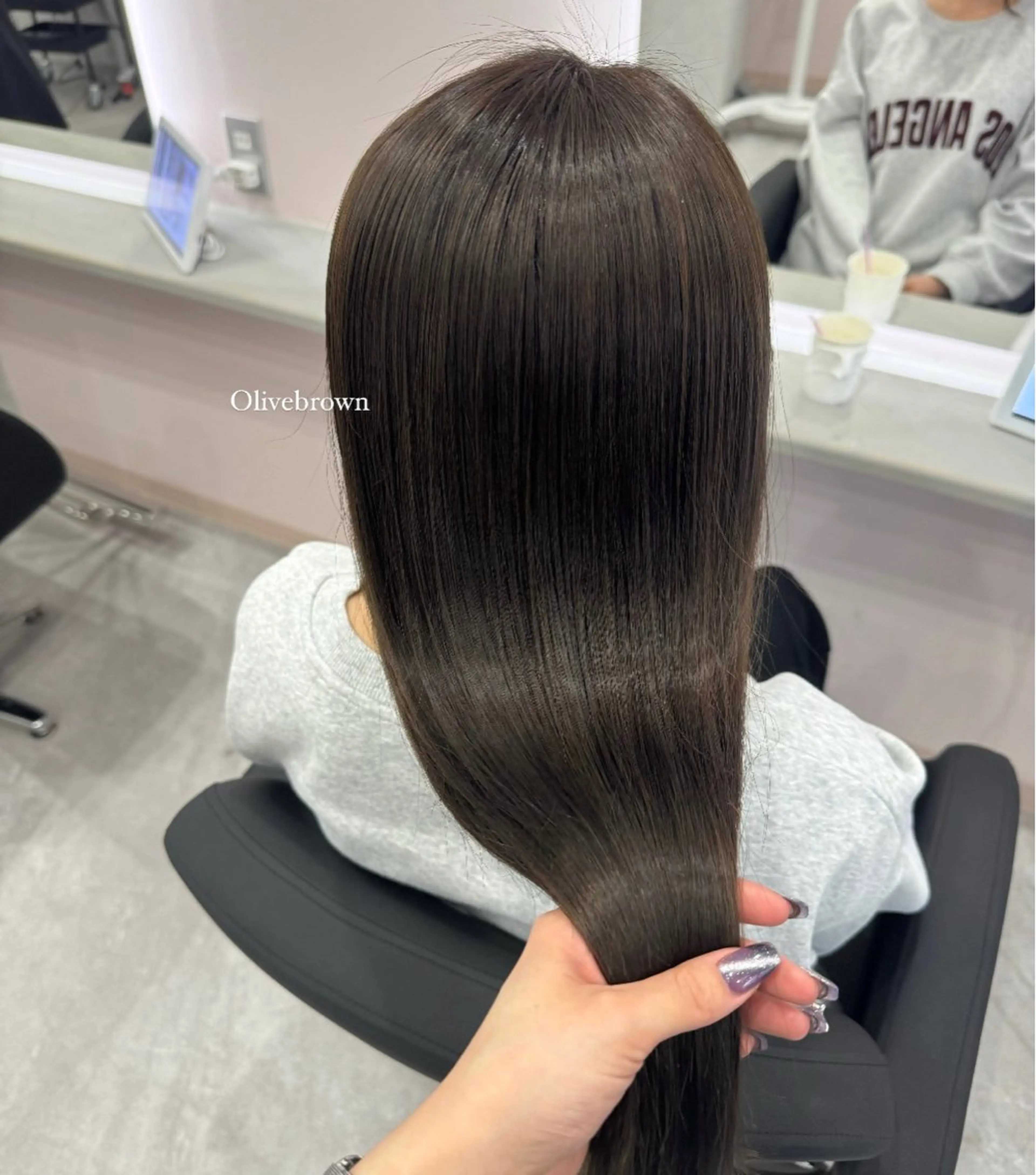 セミロング カラー ヘアアレンジ 縮毛矯正 最新艶髪トレンド￤ ヘア￤miyu🐒♡のヘアスタイル