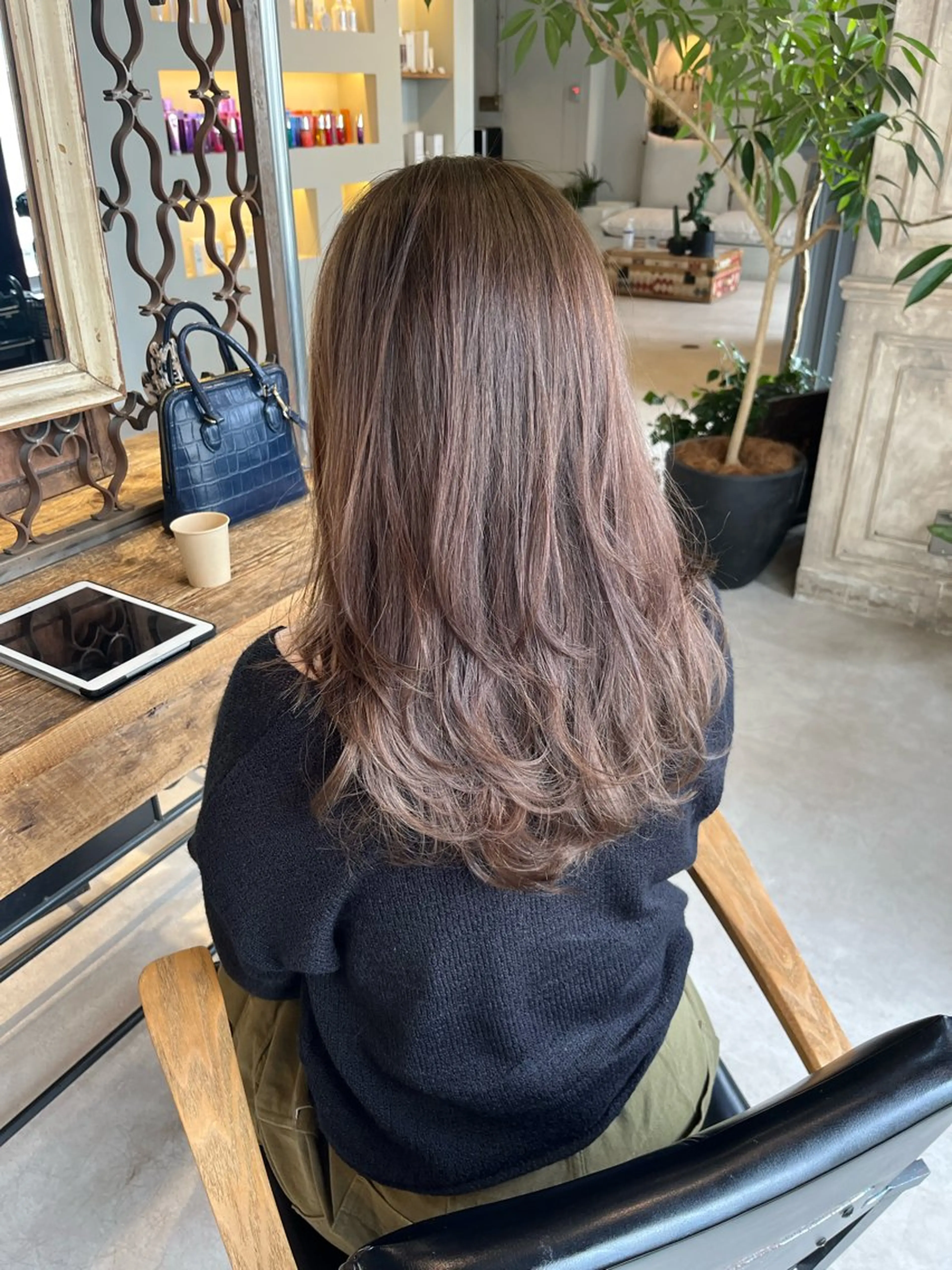 ロング ハイレイヤー レイヤーカット カット パーマ スタジオノル パーマ🌀あやなのヘアスタイル