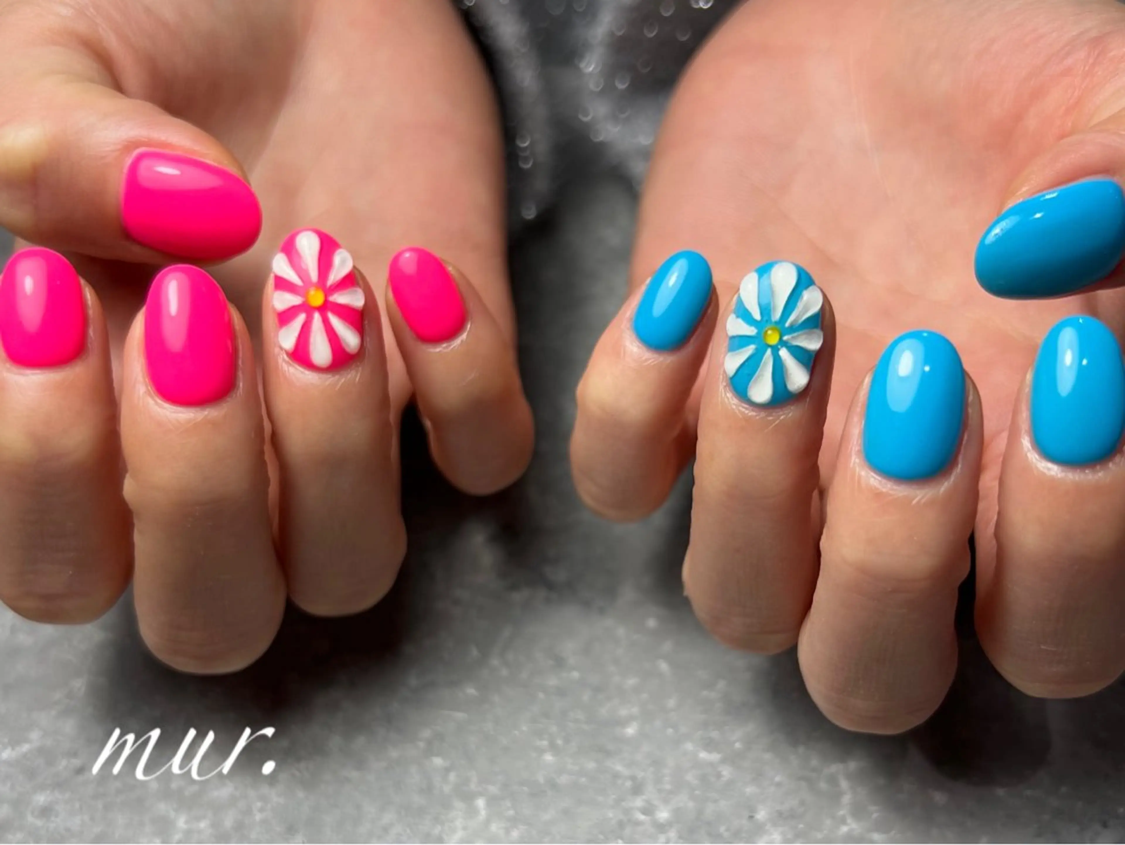 ネイル フラワーネイル ジェルネイル 韓国ネイル ワンカラーネイル ぷっくりネイル nailsalon mur.のネイルデザイン