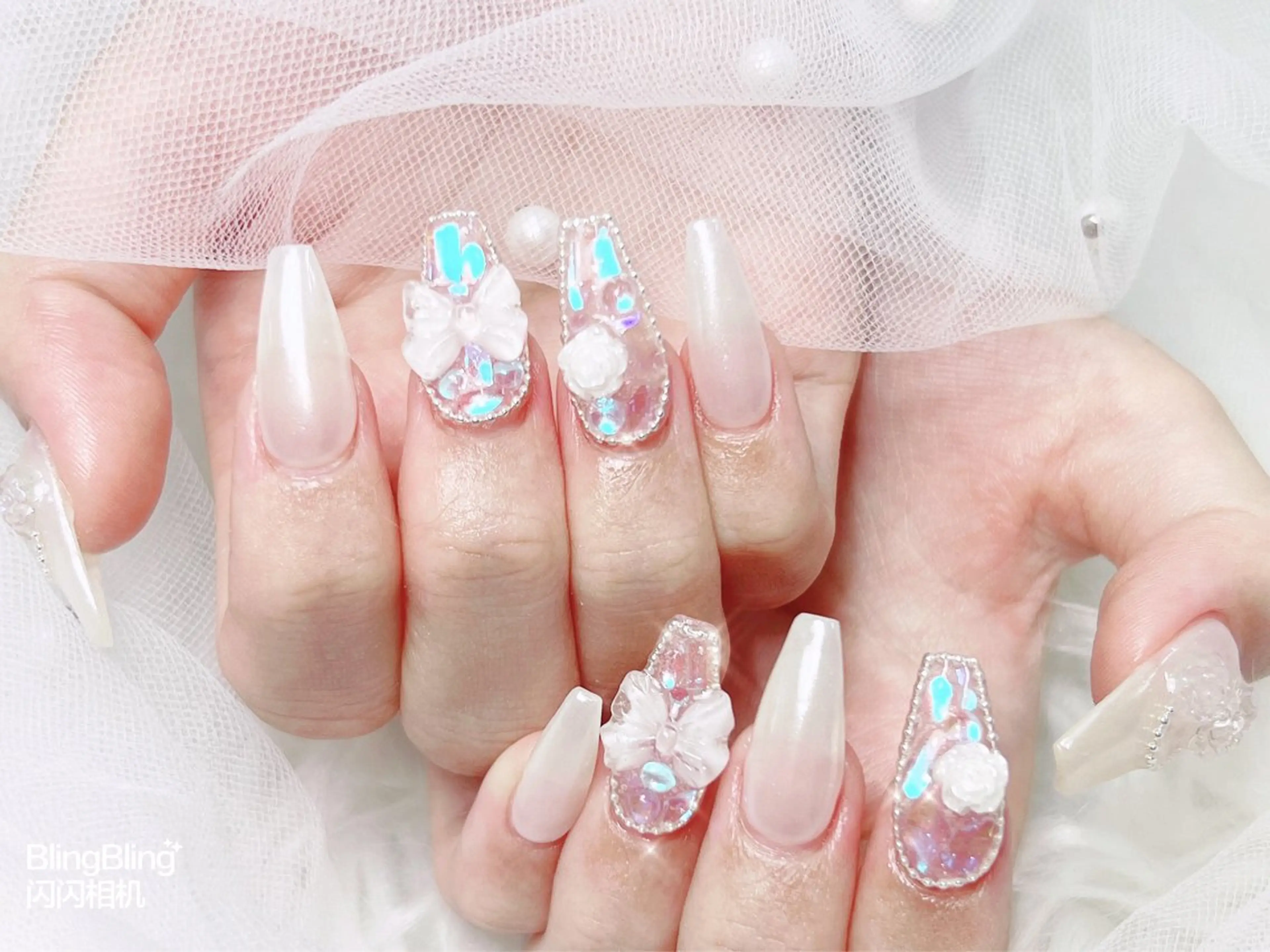 ネイル オーロラネイル チークネイル 長さ出し フットネイル フレンチネイル ハンドネイル ハンドケア NaNa nailのネイルデザイン