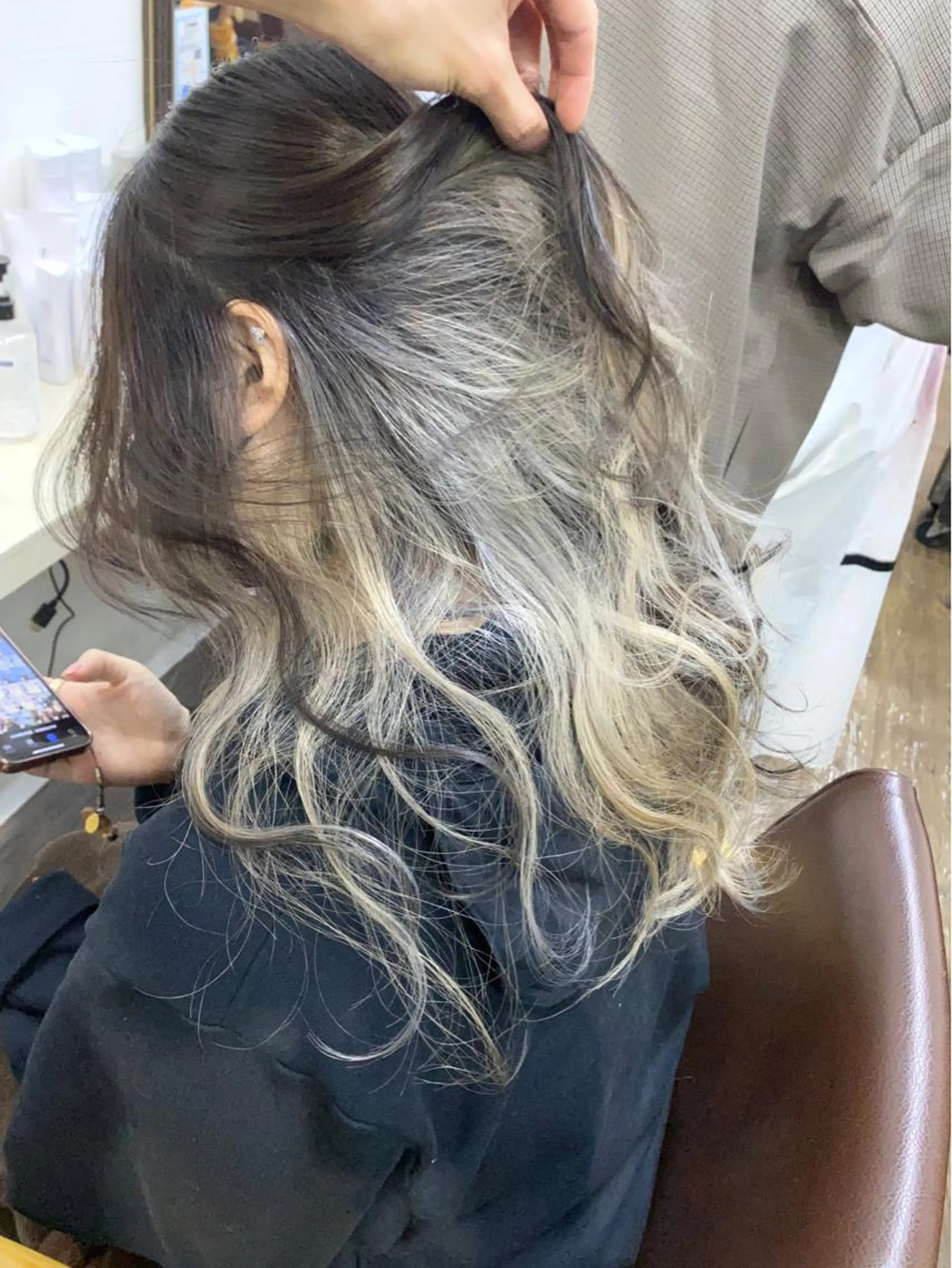 💎TOPトレンド💎インナーカラー🖤ブリーチ1回&最高級ケアブリーチ込み🉐の写真