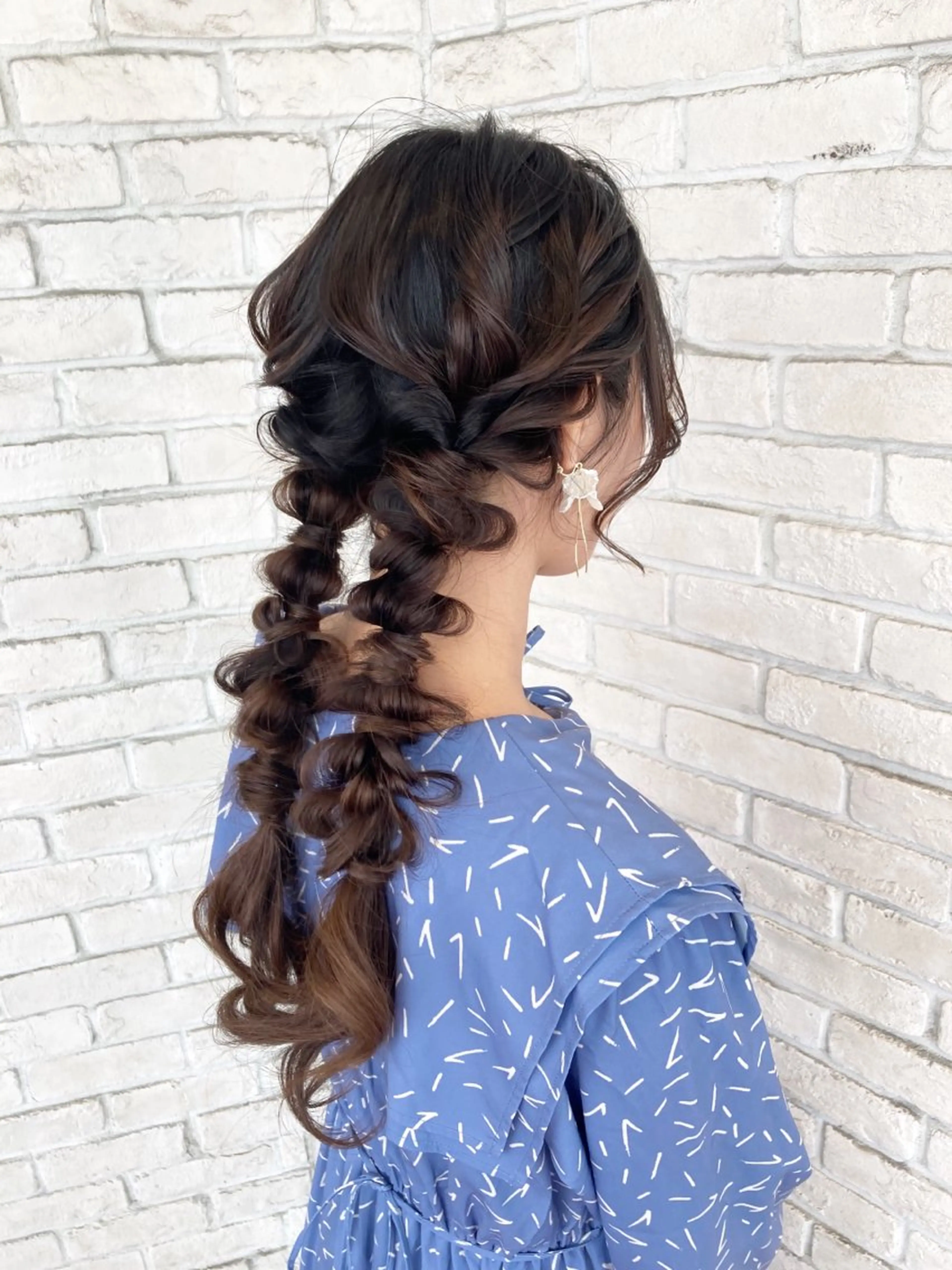 ロング 白髪ぼかしハイライト 着付けヘアアレンジのその他イメージ