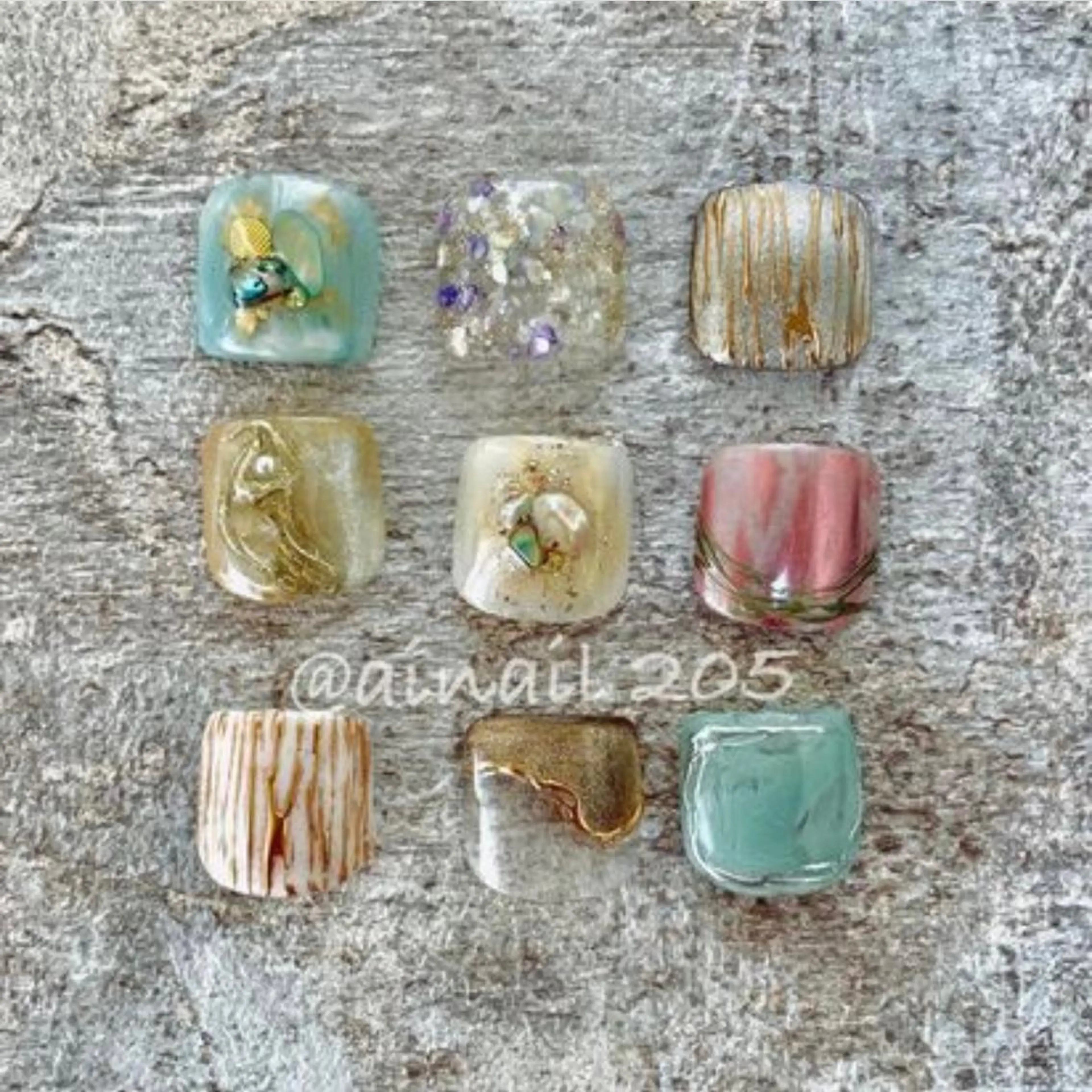 ネイル 持ち込み ニュアンス🌿‬ Aivy./アイビーのネイルデザイン
