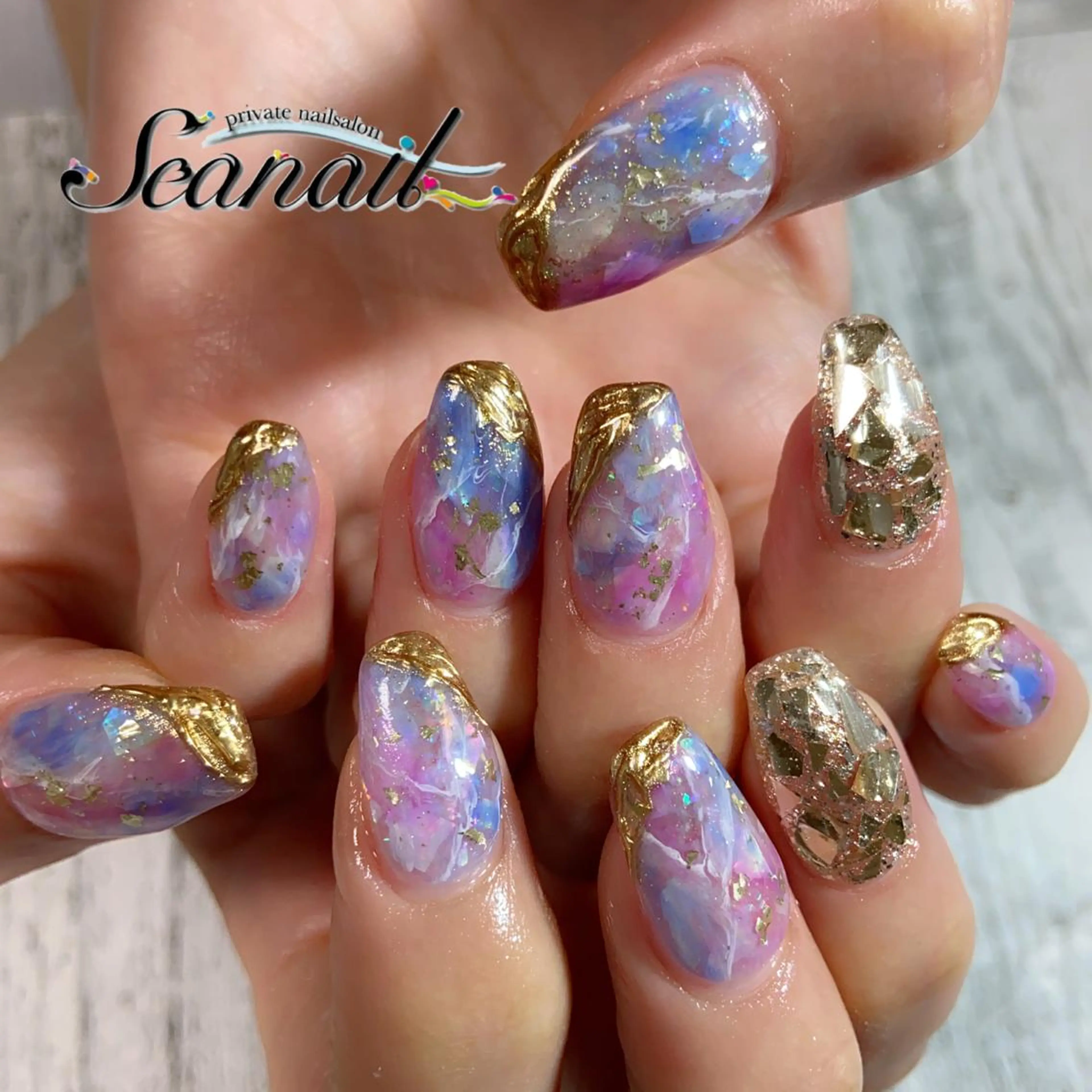 ネイル アートネイル フットネイル ジェルネイル キラキラネイル 持ち込み 小尾 栞のネイルデザイン