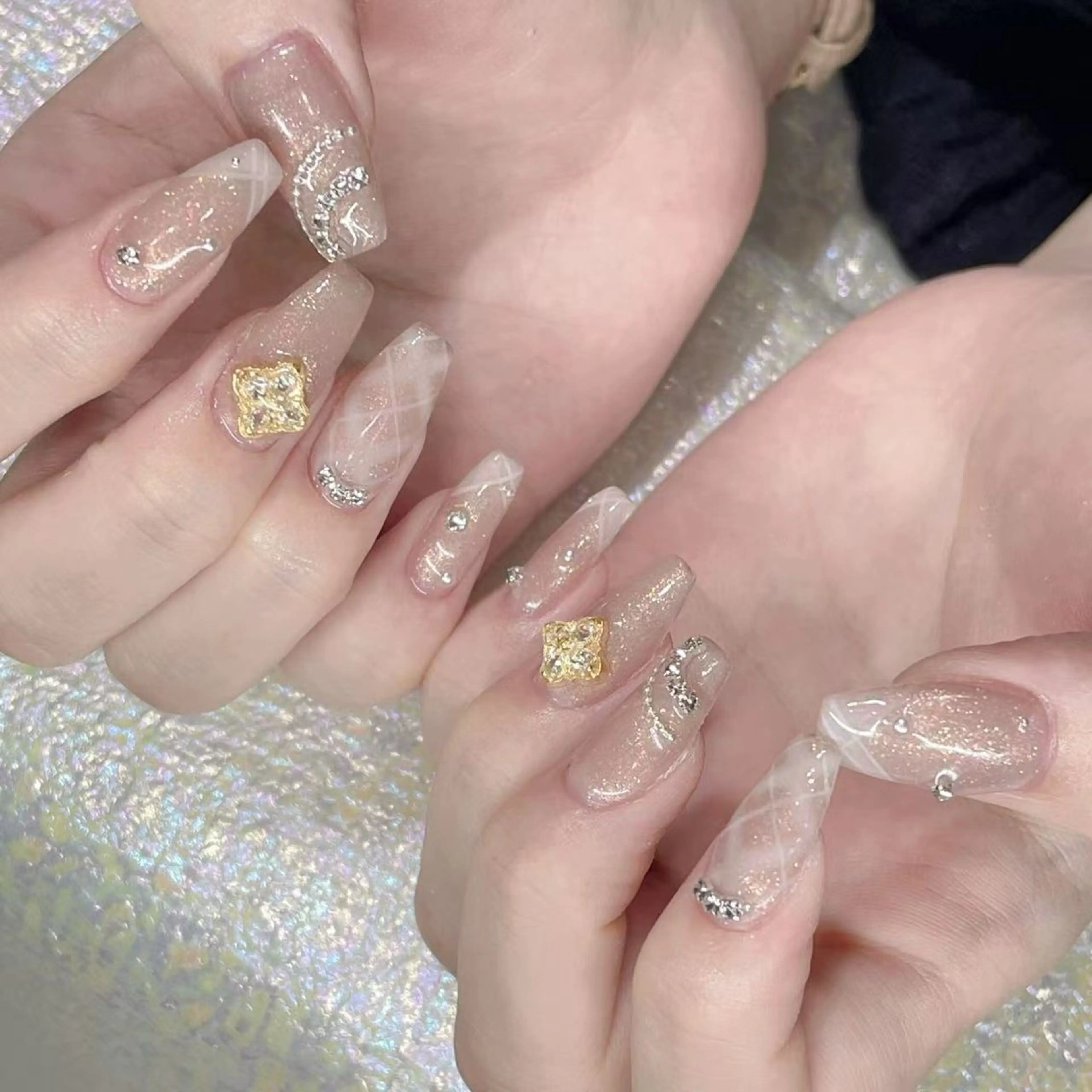 ネイル ハンドネイル Queens マオのネイルデザイン