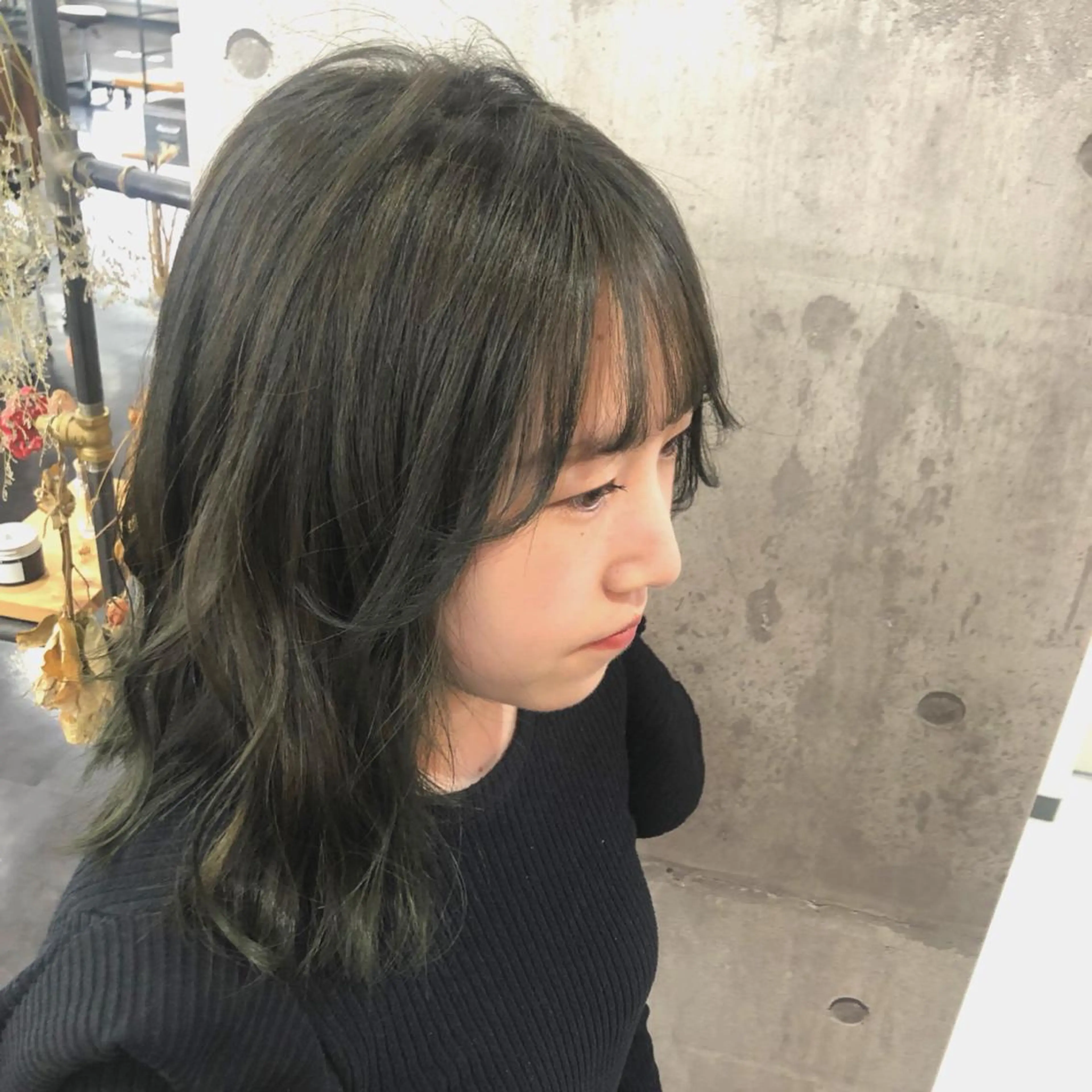ミディアム カラー シースルーバング SOY-KUFU高田馬場所属・レイヤー♡艶髪♡ 韓国風♡加藤あゆみのヘアスタイル