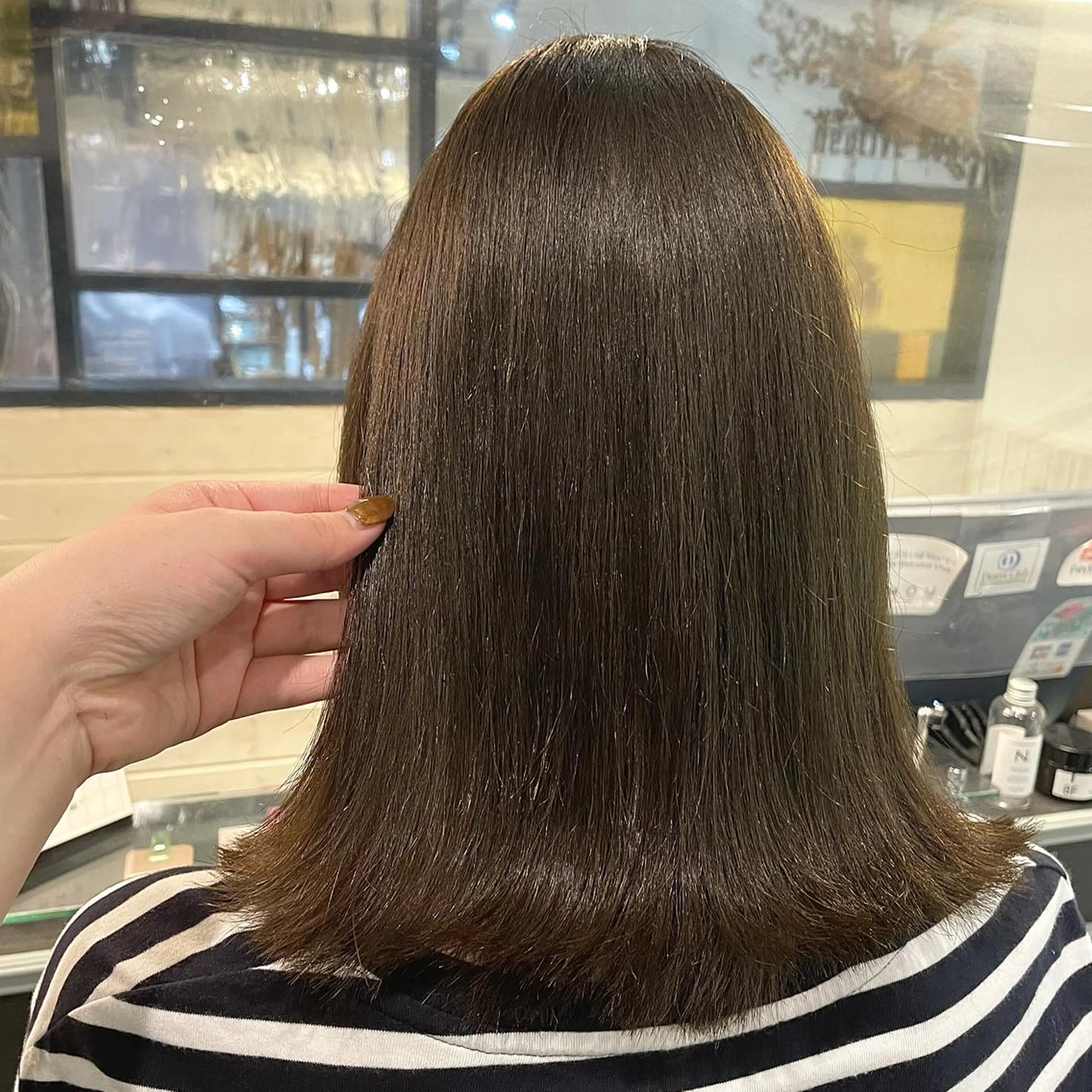 ミディアム カラー スナコザワ レナのヘアスタイル