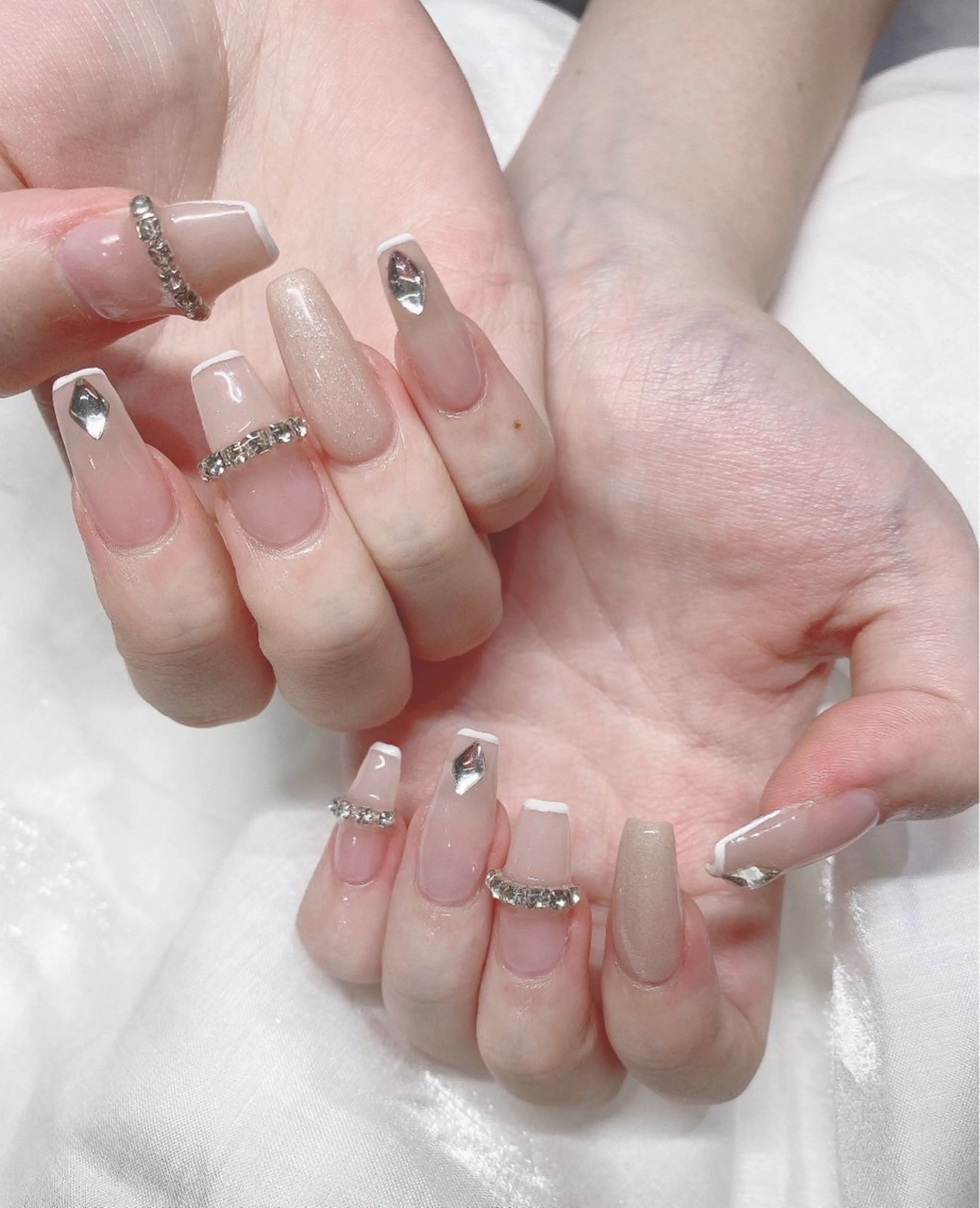 ミディアム ハンドネイル JNA認定講師🌸 RIEのネイルデザイン