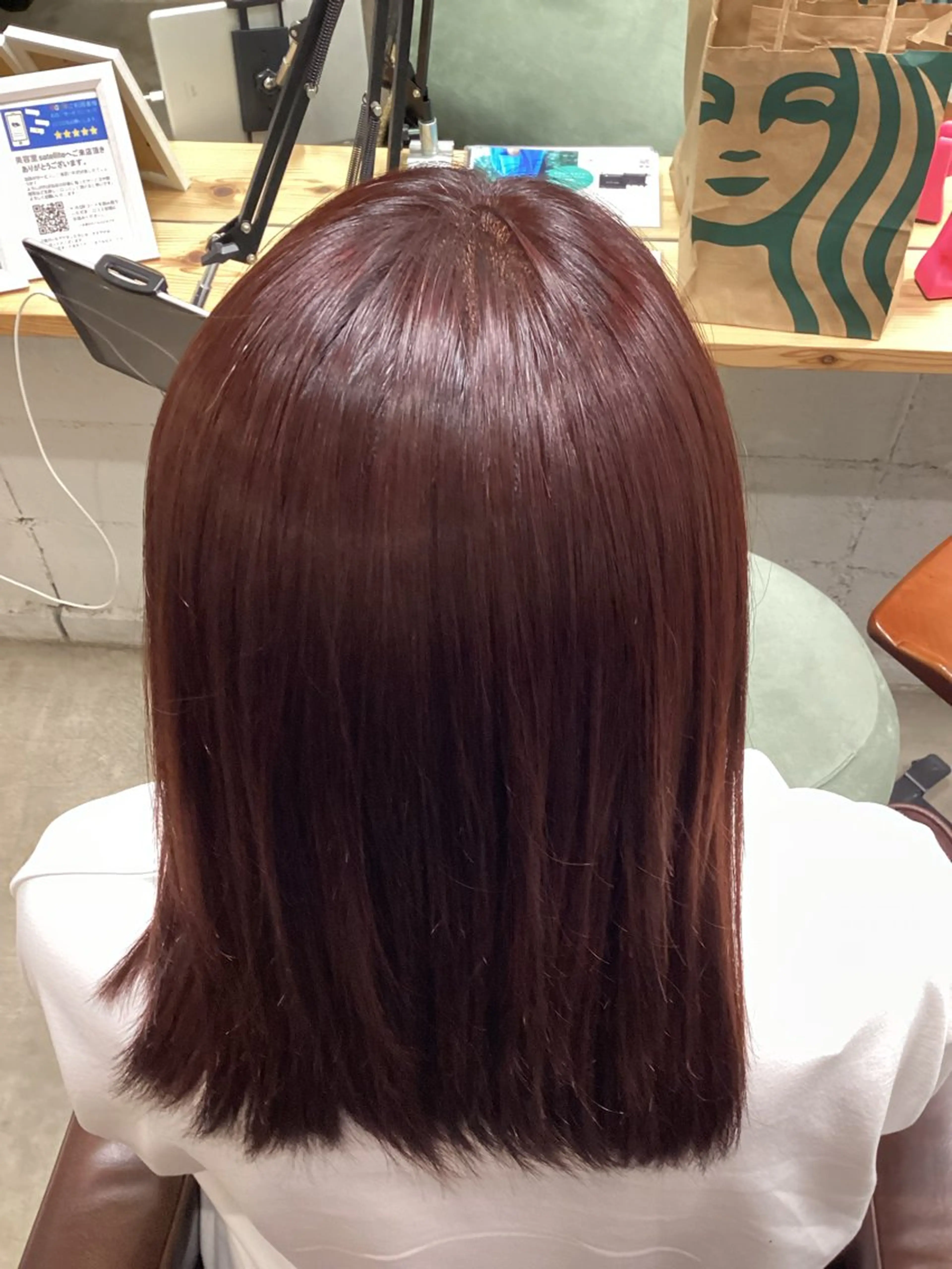ミディアム カラー 田畑 秀美のヘアスタイル
