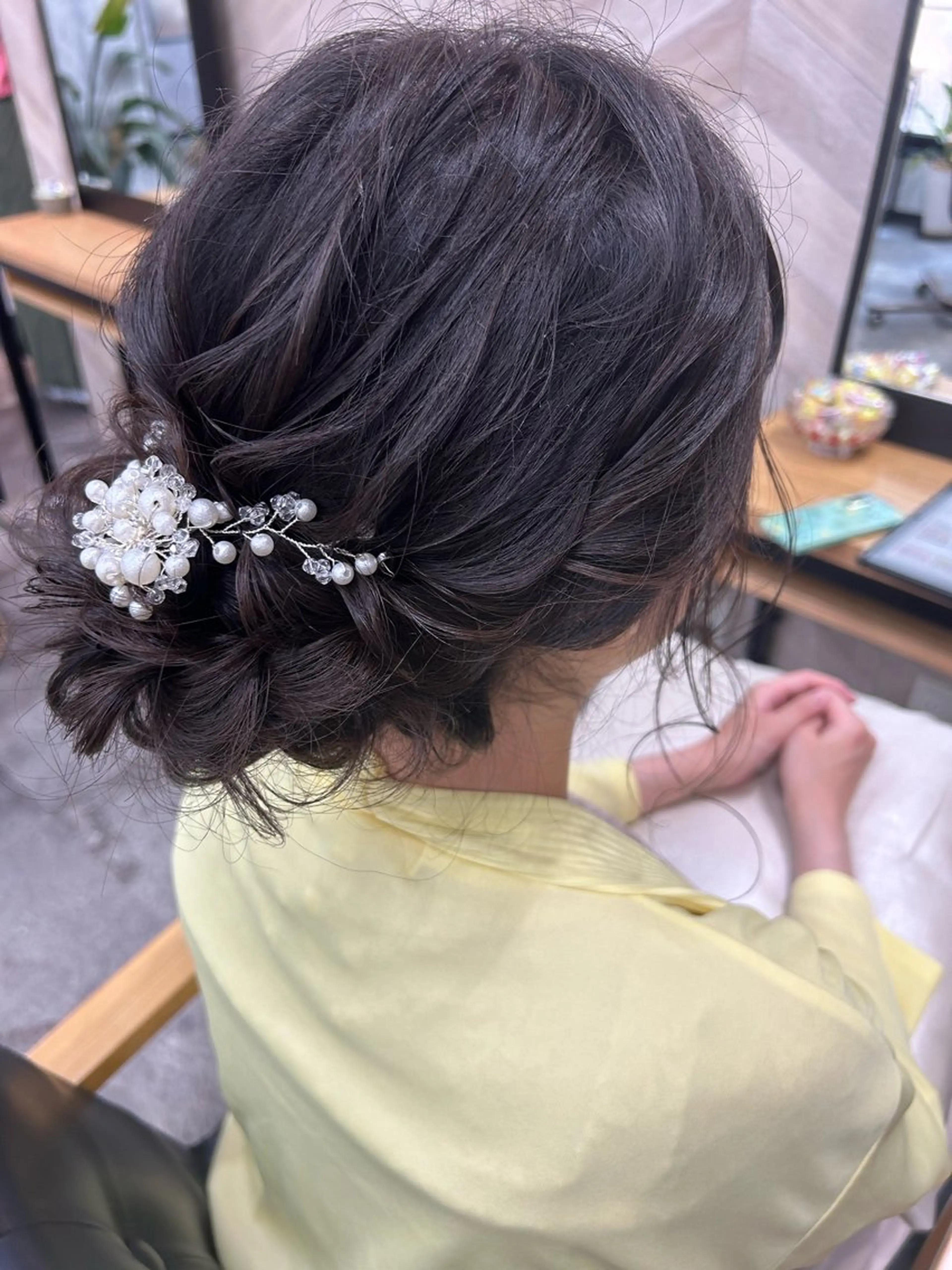 セミロング ヘアアレンジ ヘアセット 飯塚 沙衣のヘアスタイル