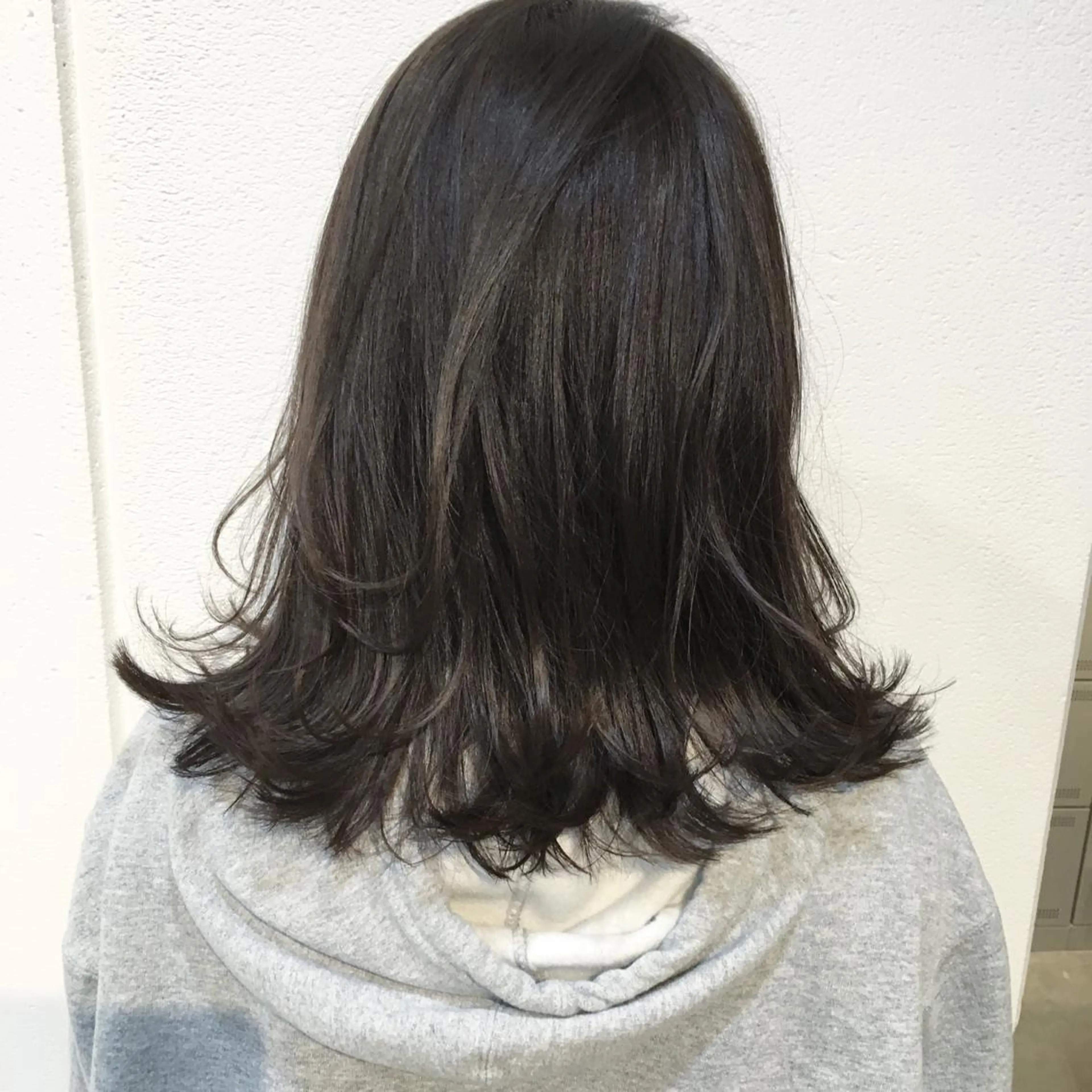 ミディアム カラー 店長　鍜治本 颯太のヘアスタイル