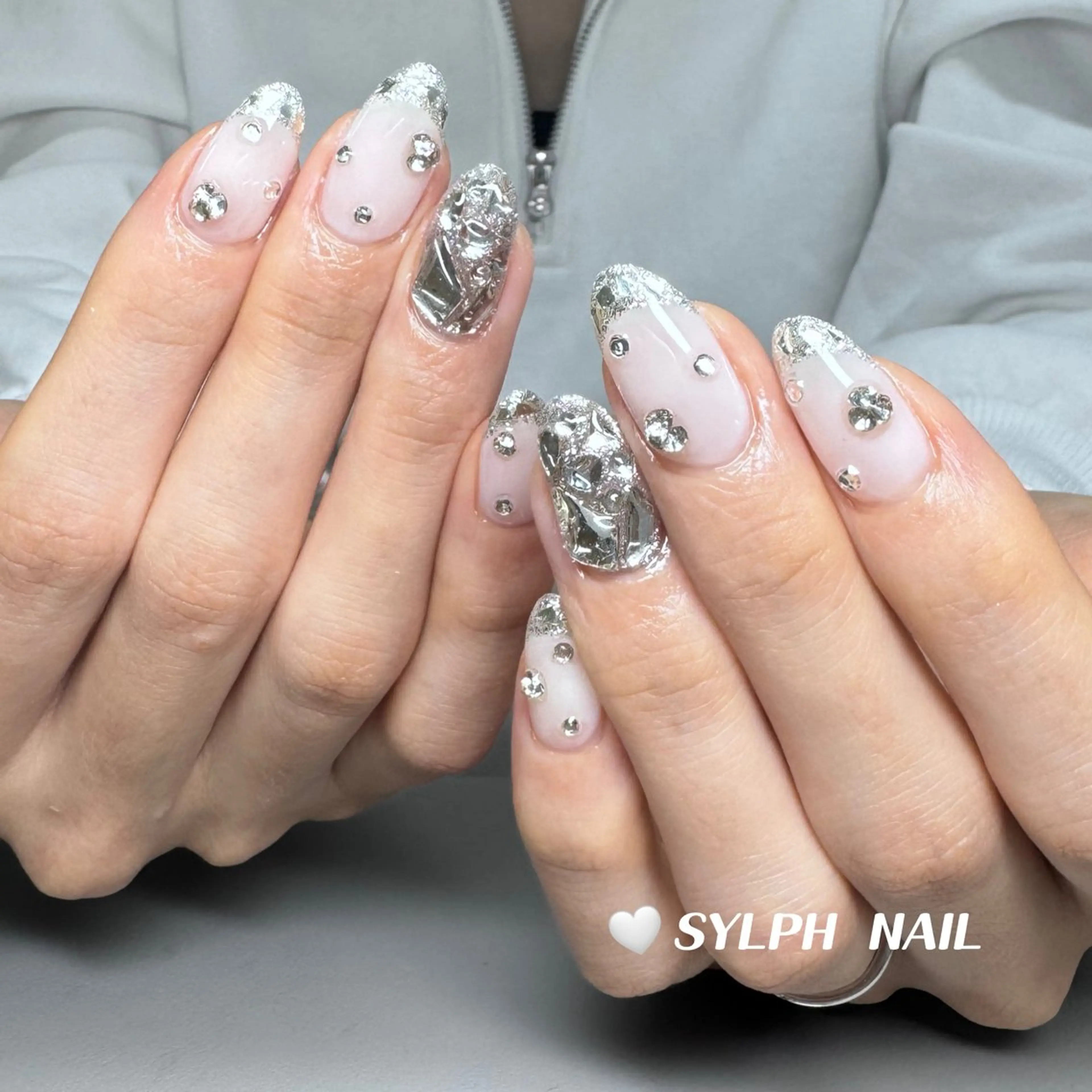 ネイル ハンドネイル Trend Nail シルフのネイルデザイン