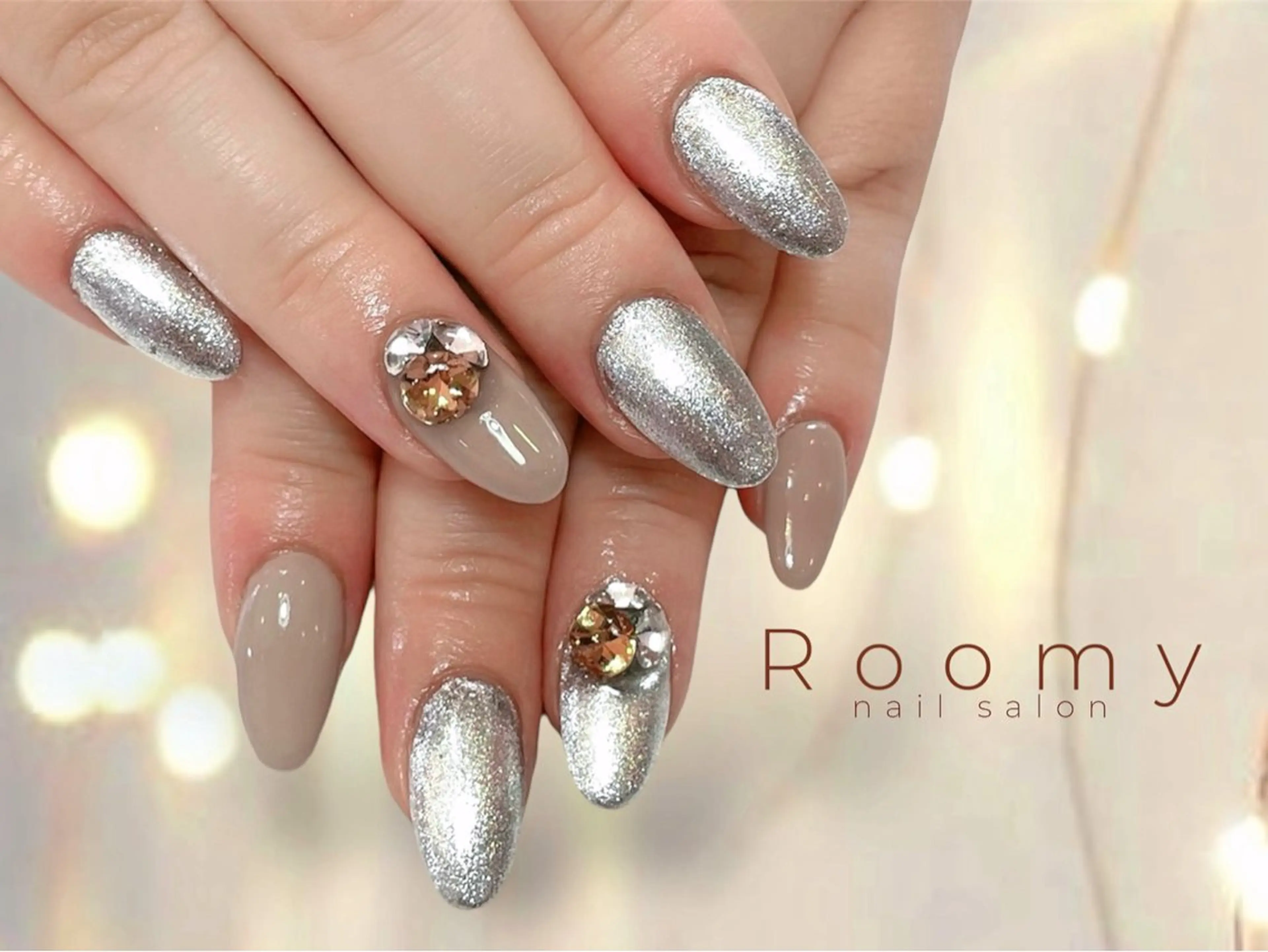 ネイル フレンチネイル ジェルネイル グラデーション ラメ(グリッター) マグネットネイル ハンドネイル nail salon Roomy 竹ノ塚所属・nail salon Roomy 竹ノ塚のネイルデザイン