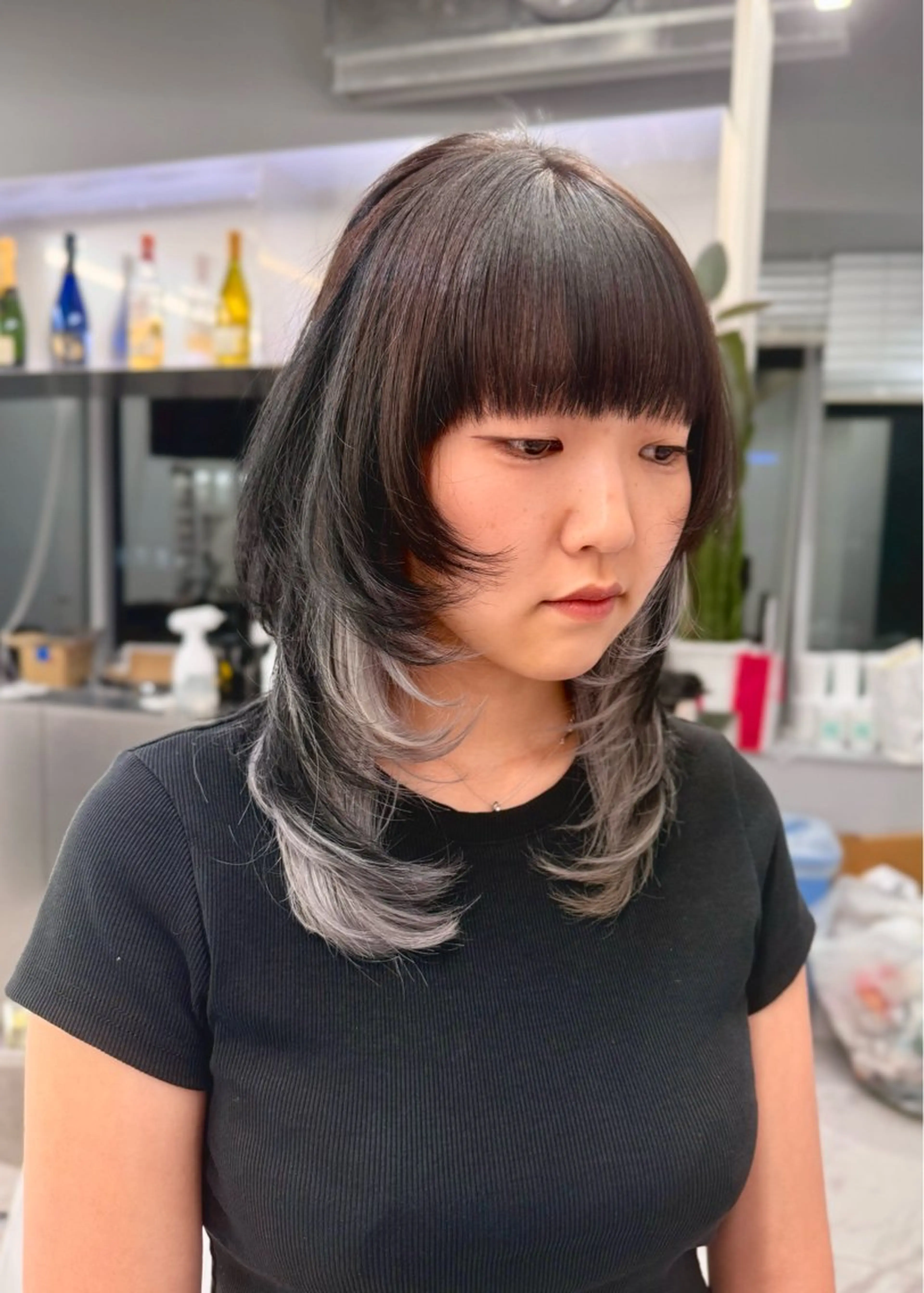 ロング カラー デザインカラー シルバー レイヤーカット カット ヘアカラー トリートメント ヘアセット ハイトーンレイヤー 🥇稲垣颯太のヘアスタイル